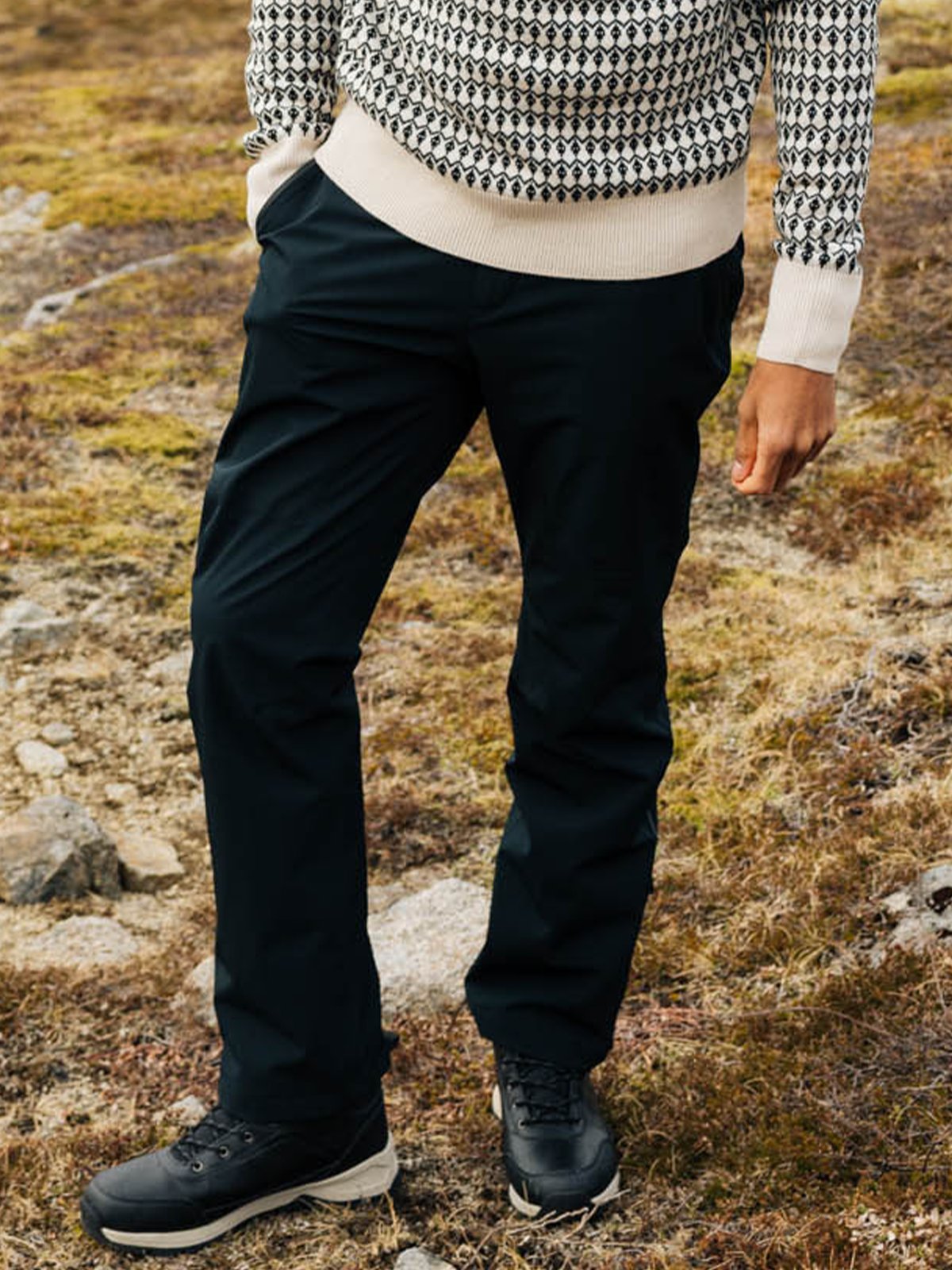 Twentyfour Aurora 2-Lags Skallbukse Sort