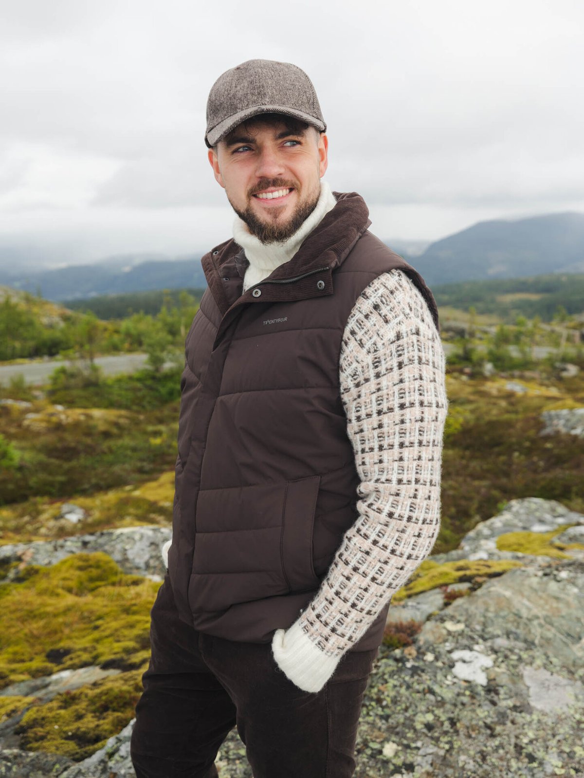 Twentyfour Aurora Thermal Vest Mørk brun