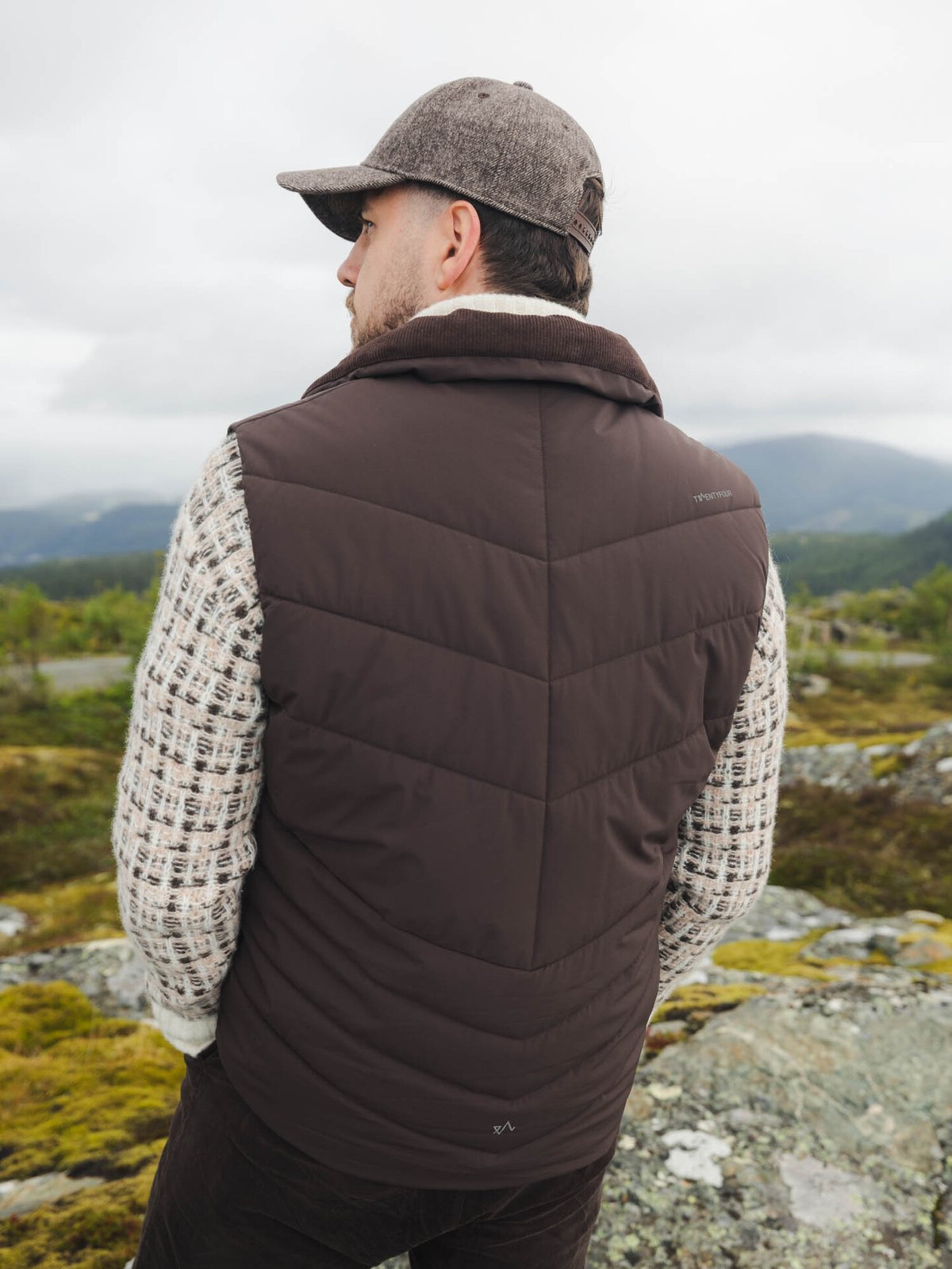 Twentyfour Aurora Thermal Vest Mørk brun