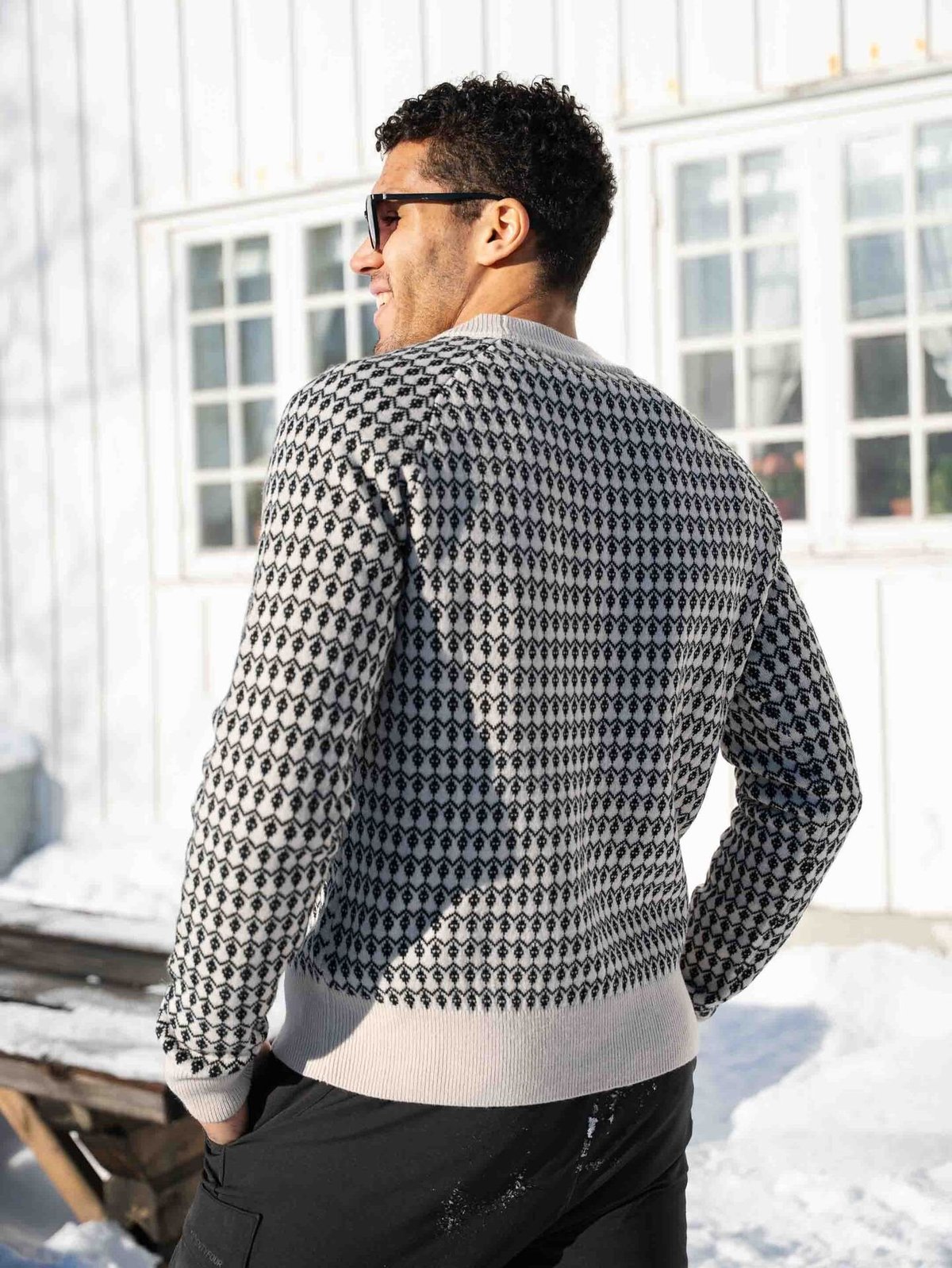 Twentyfour Aurora Ullgenser Gråhvit