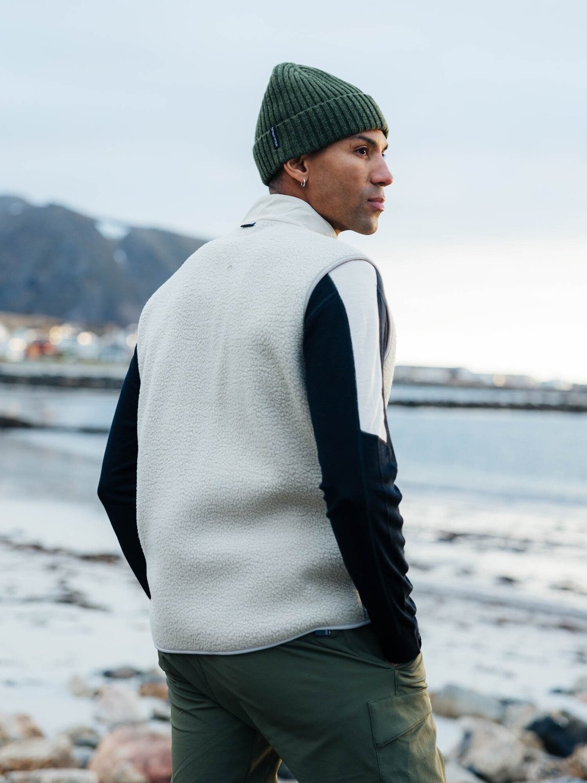 Twentyfour Aurora Rib Lue Furu