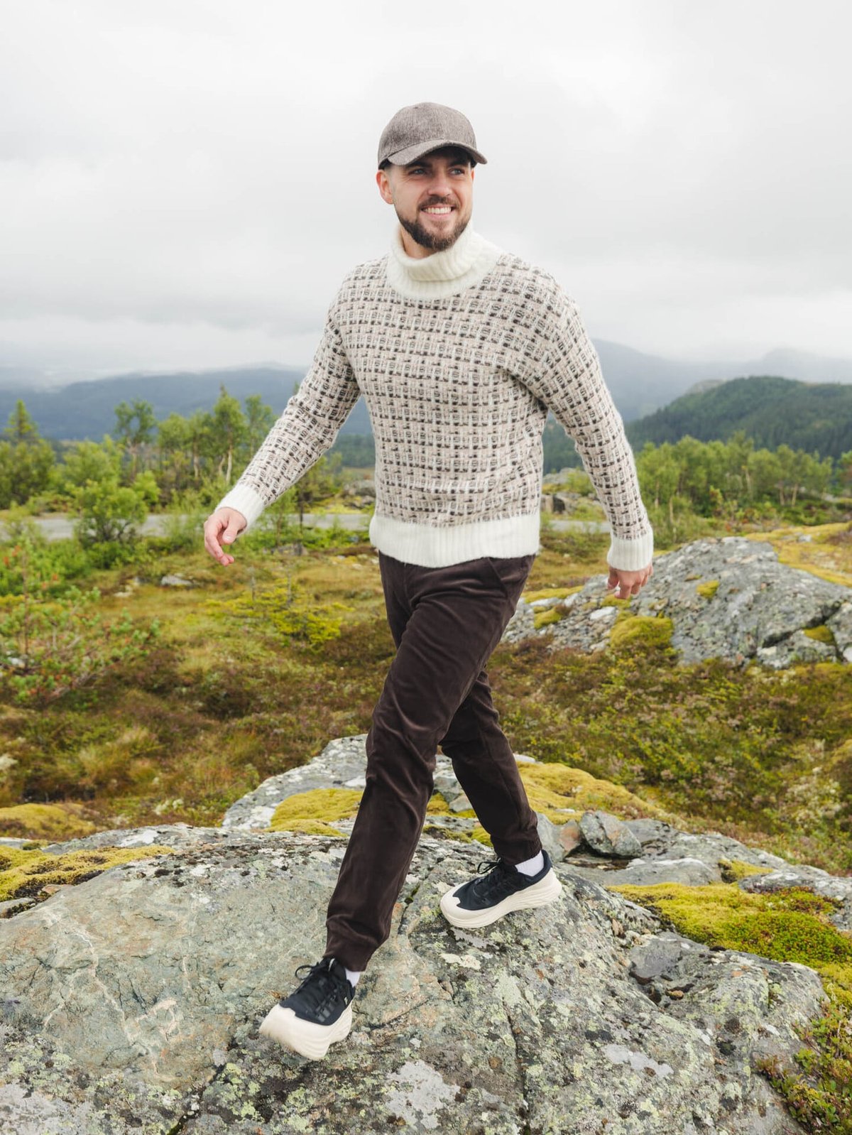 Twentyfour Aurora Arctic Ullgenser Hvit