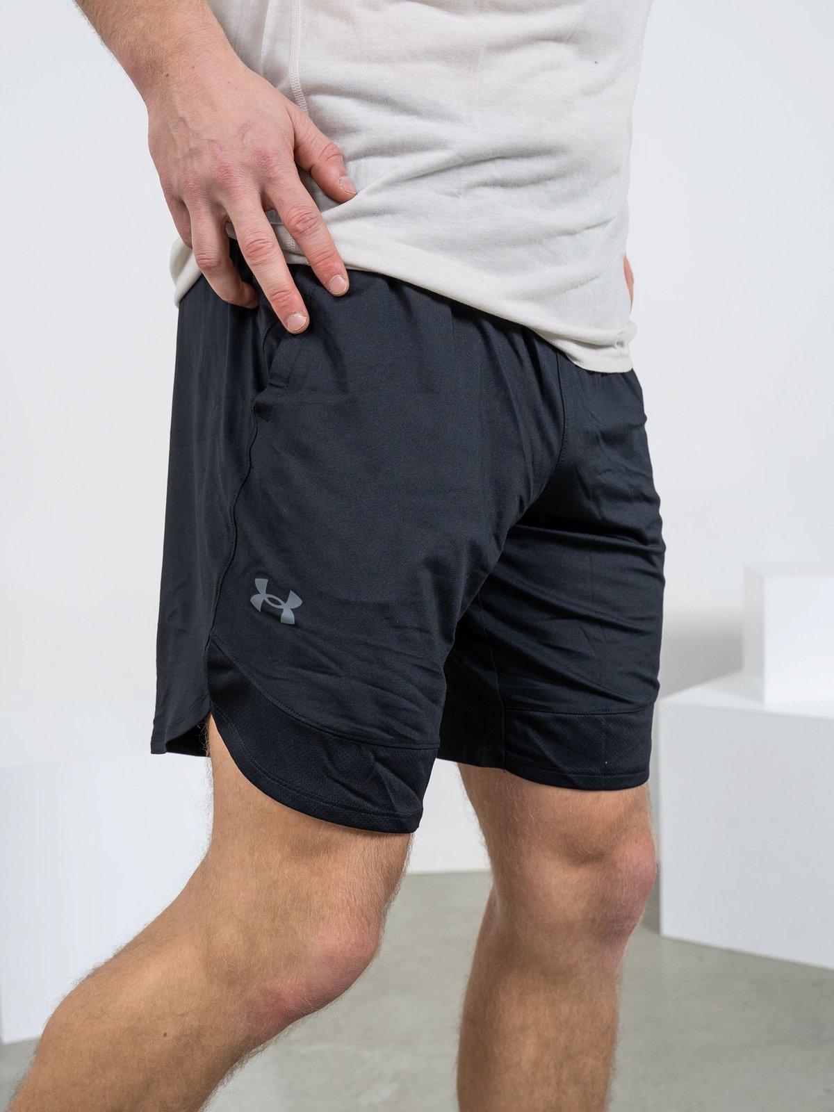 Under Armour UA Train Stretch Shorts Black / Pitch Gray