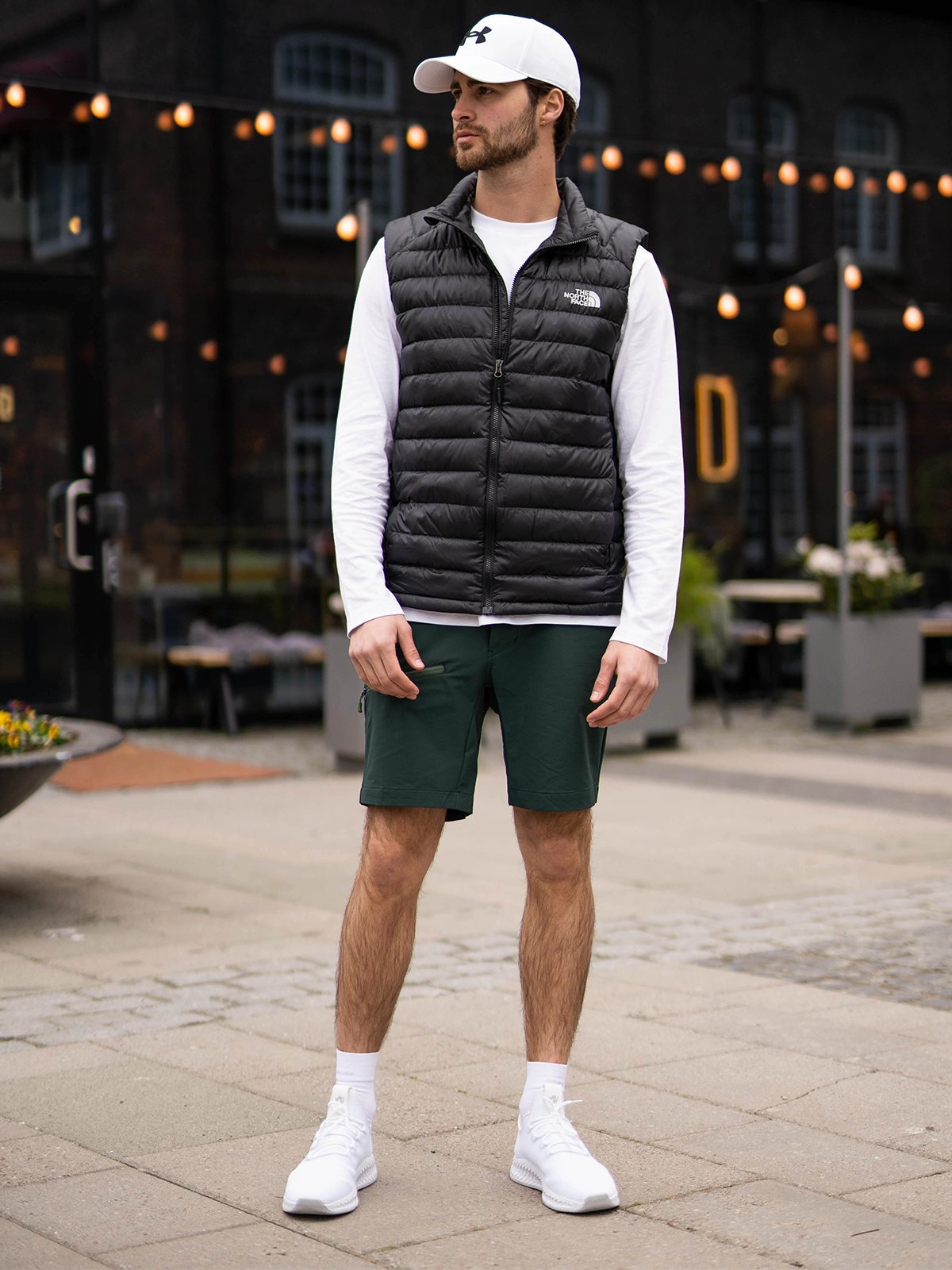 Under Armour Men's Blitzing Cap White / Black