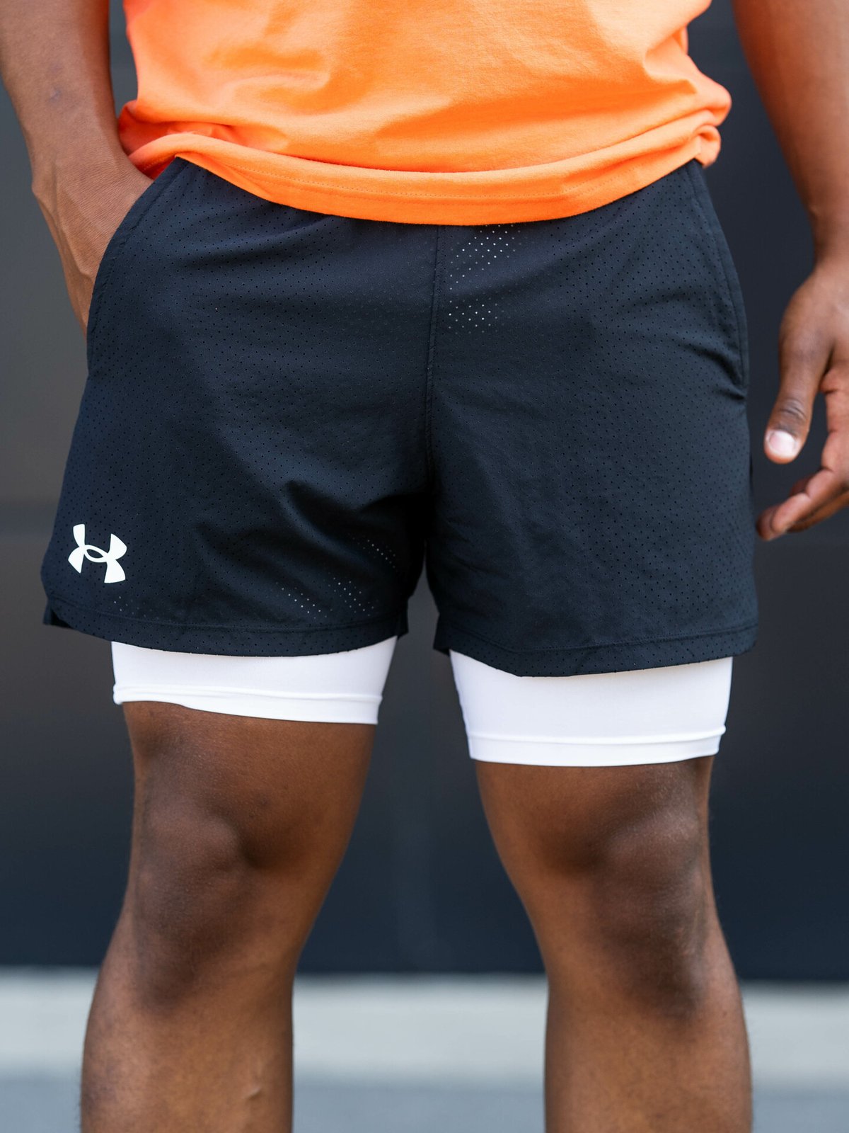Under Armour Woven 2in1 Vent Shorts Black / White / White