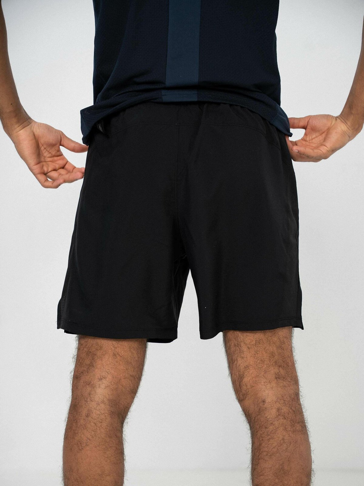 Under Armour Launch 7" Shorts Black