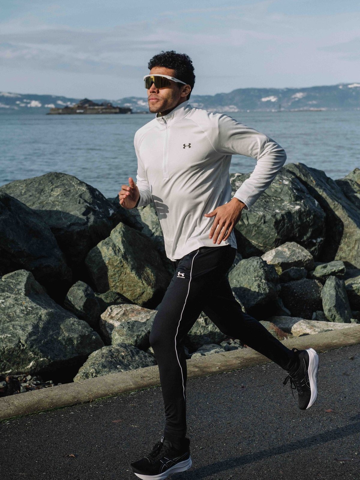 Under Armour Tech Textured 1/2 Zip Distant Gray / Black