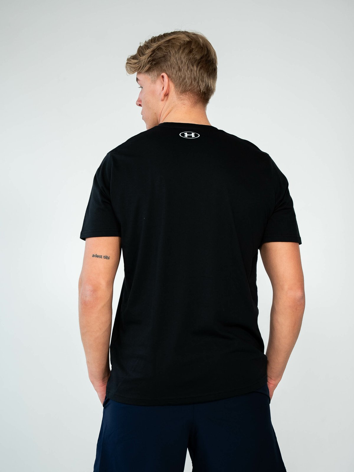 Under Armour Sportstyle Logo Short Sleeve Black / White