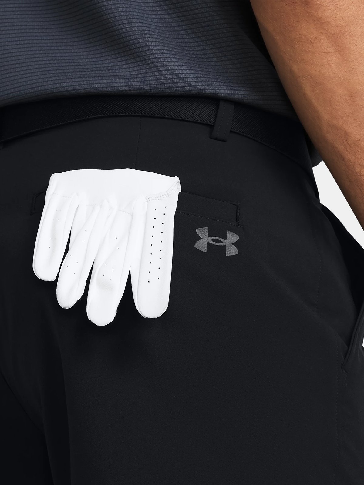 Under Armour Matchplay Tapered Short Black