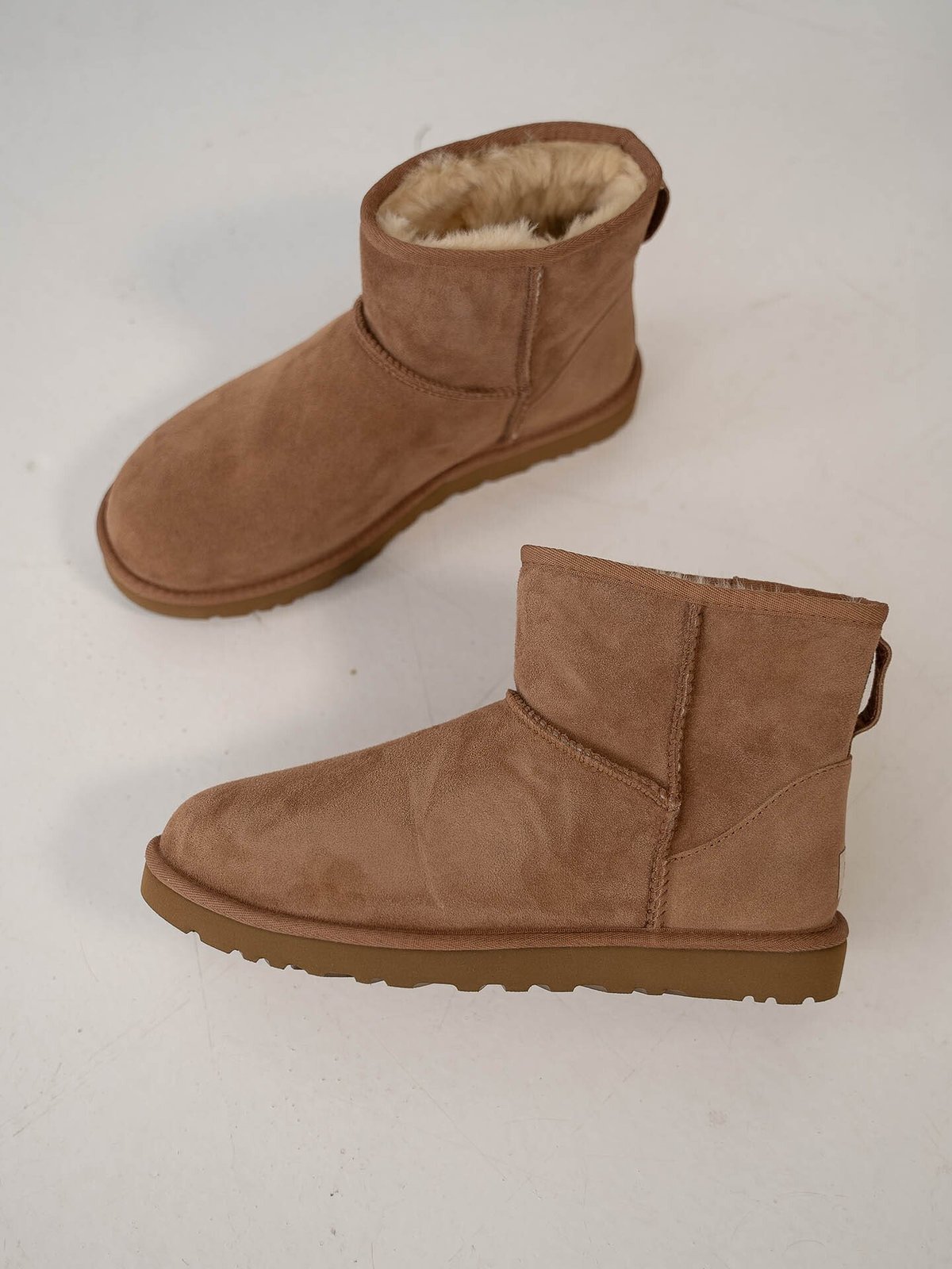 UGG Classic Mini Chestnut