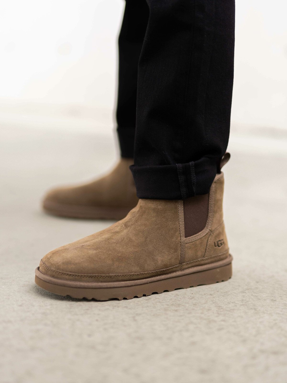 UGG Neumel Chelsea Hickory