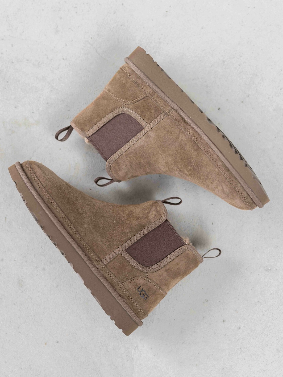 UGG Neumel Chelsea Hickory