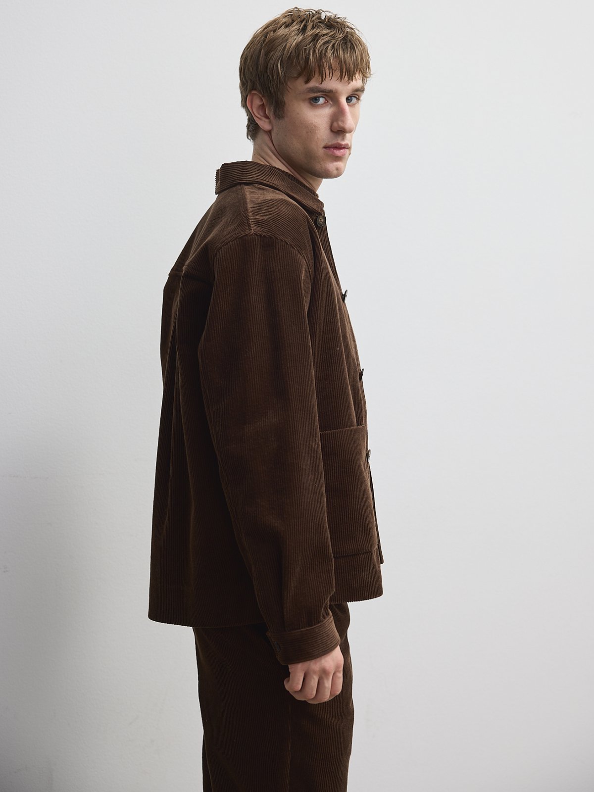 Plain Units Luke Corduroy Overshirt Brun