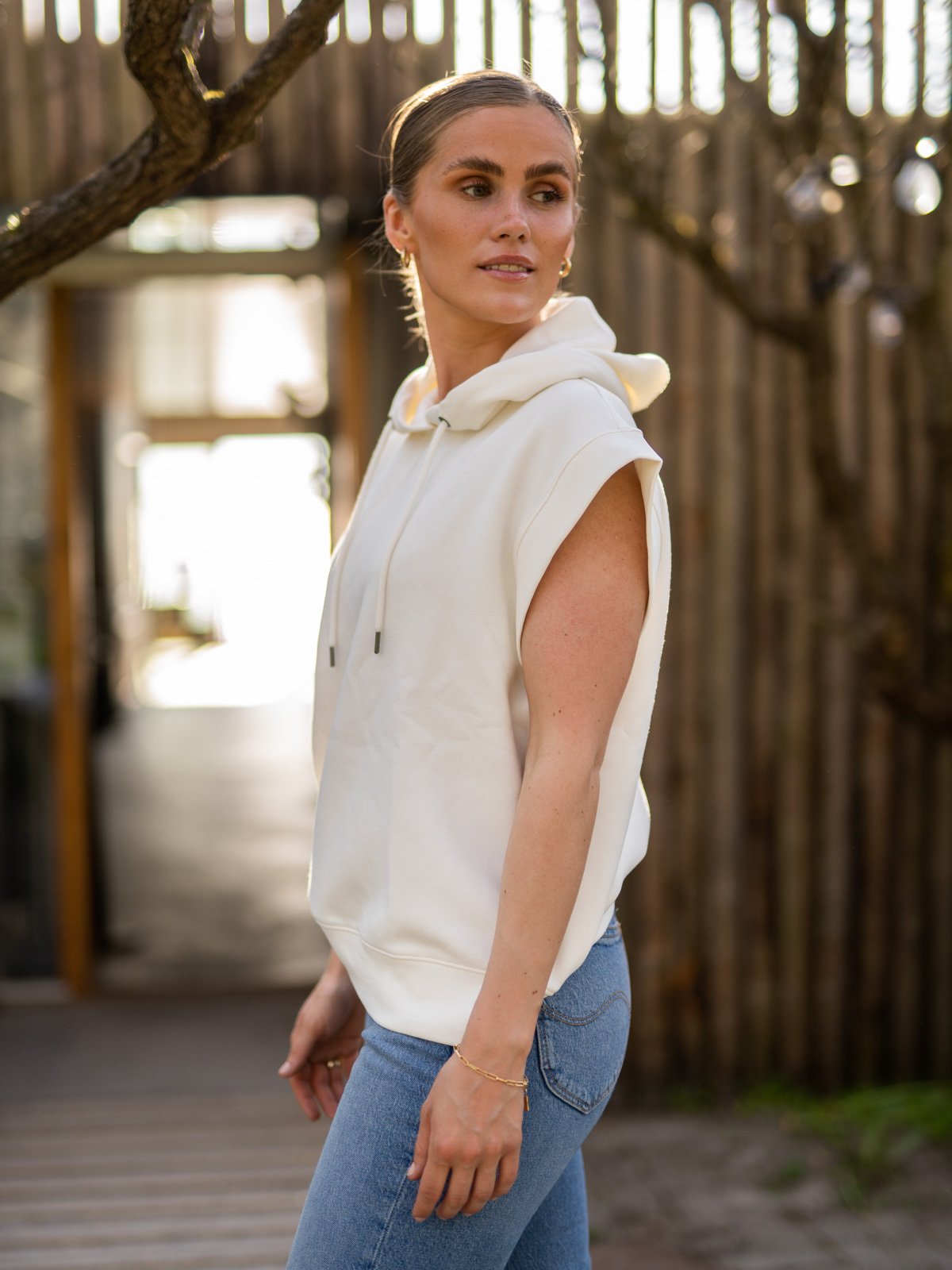 MSCH Copenhagen Ima Sleeveless Hood Sweatshirt Egret