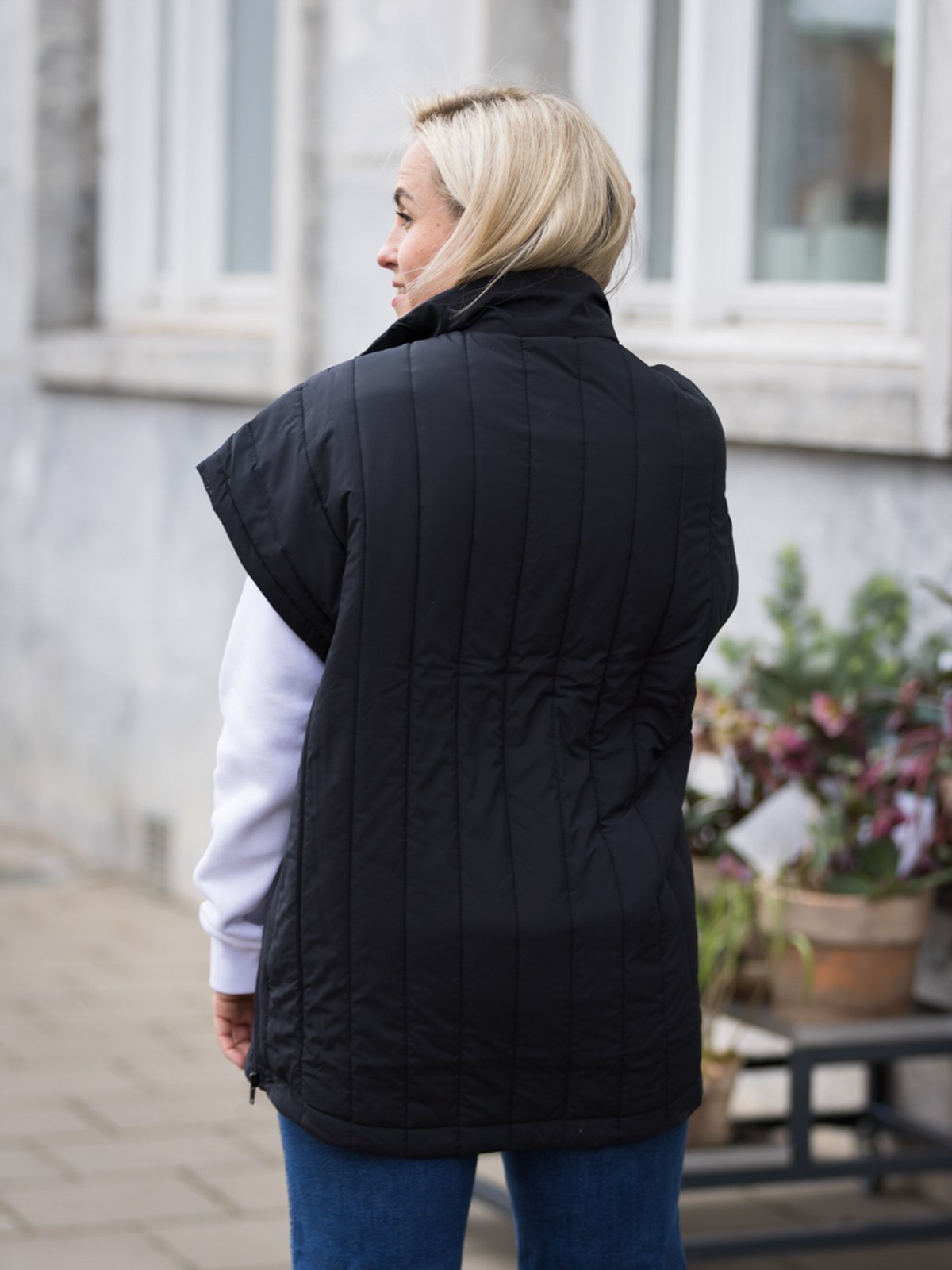 MSCH Copenhagen Chau Cape Black