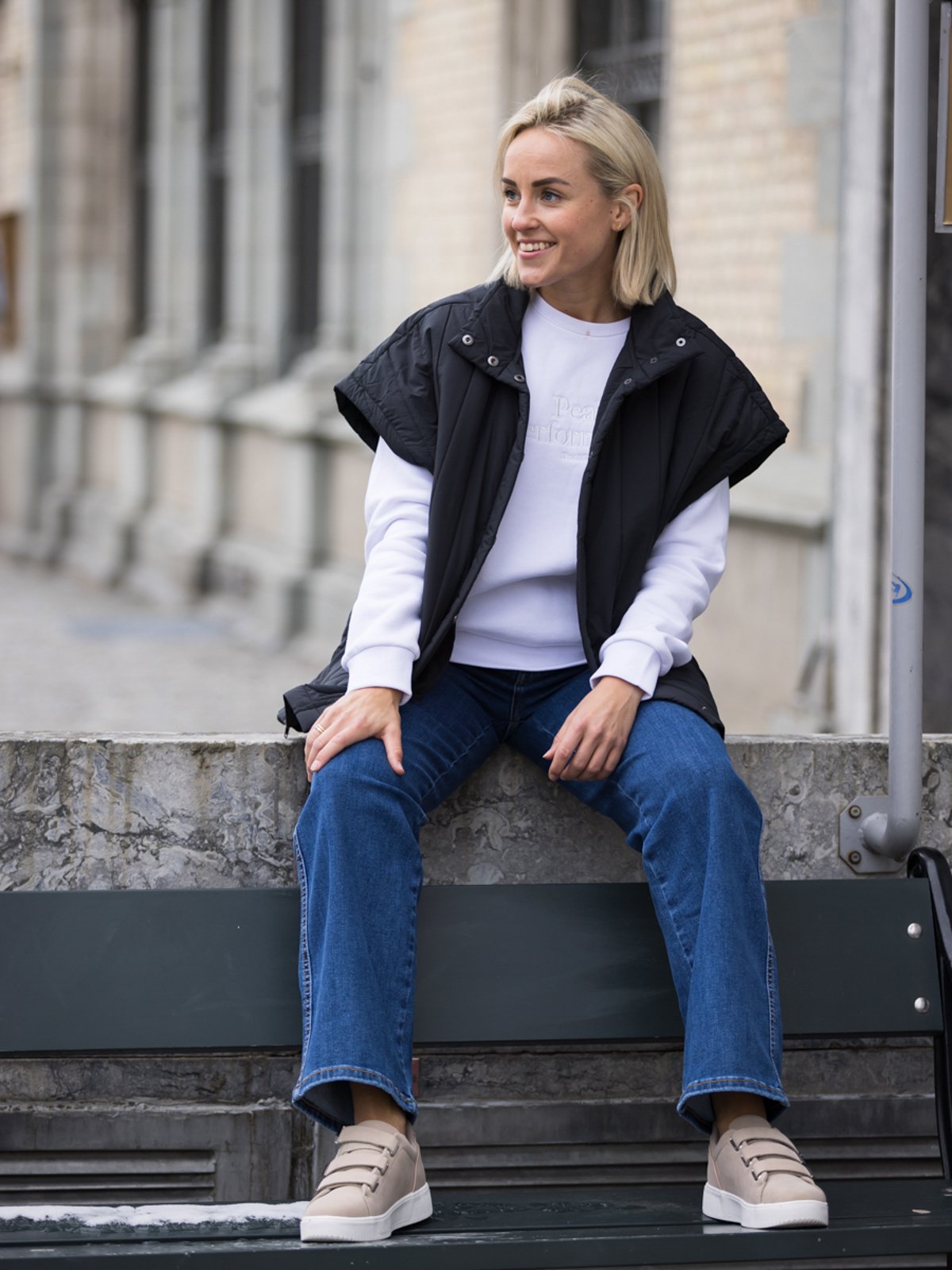 MSCH Copenhagen Chau Cape Black