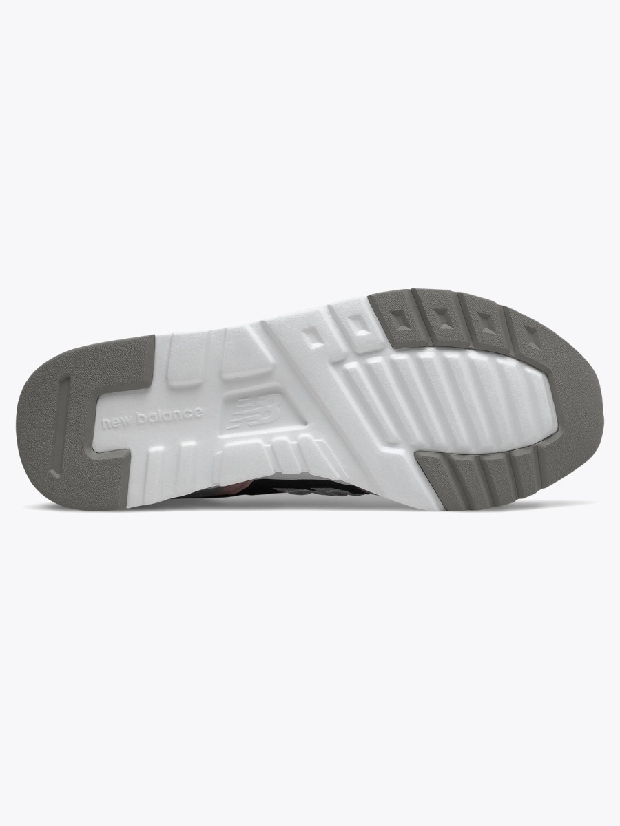 New Balance New Balance CW997 Black with Smoked Salt