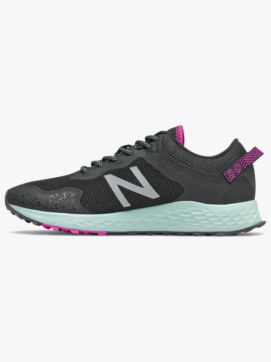 New Balance New Balance Aris Black with Poisonberry