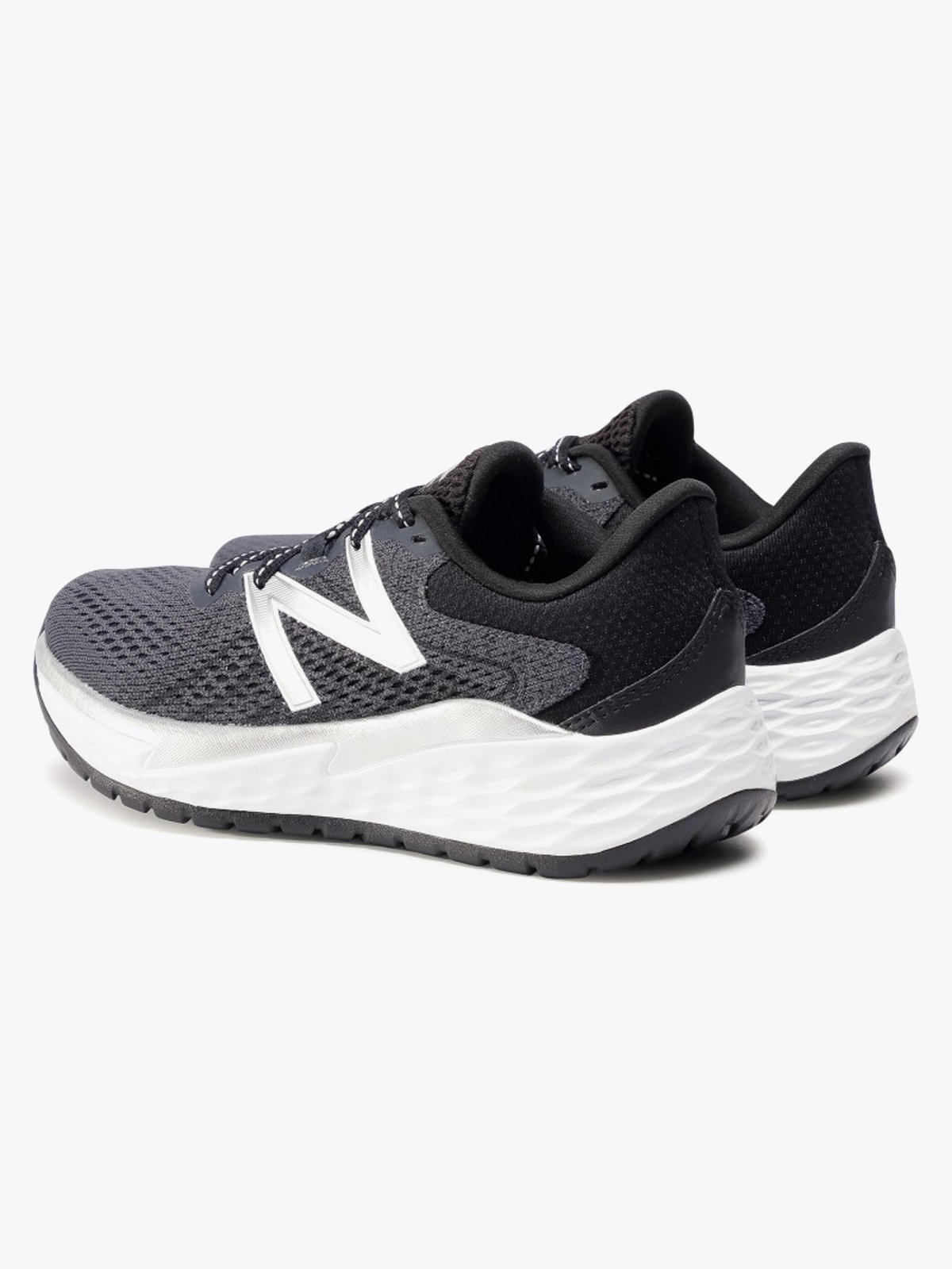 New Balance Fresh Foam Evare Black / Silver metallic