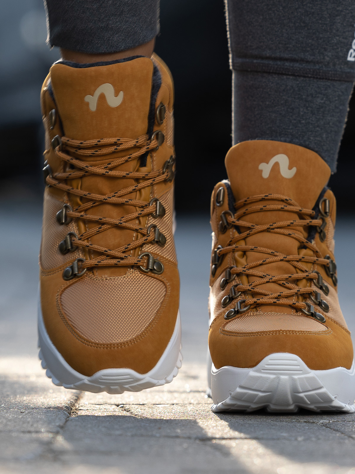 Noodles Chunky Hiker Camel