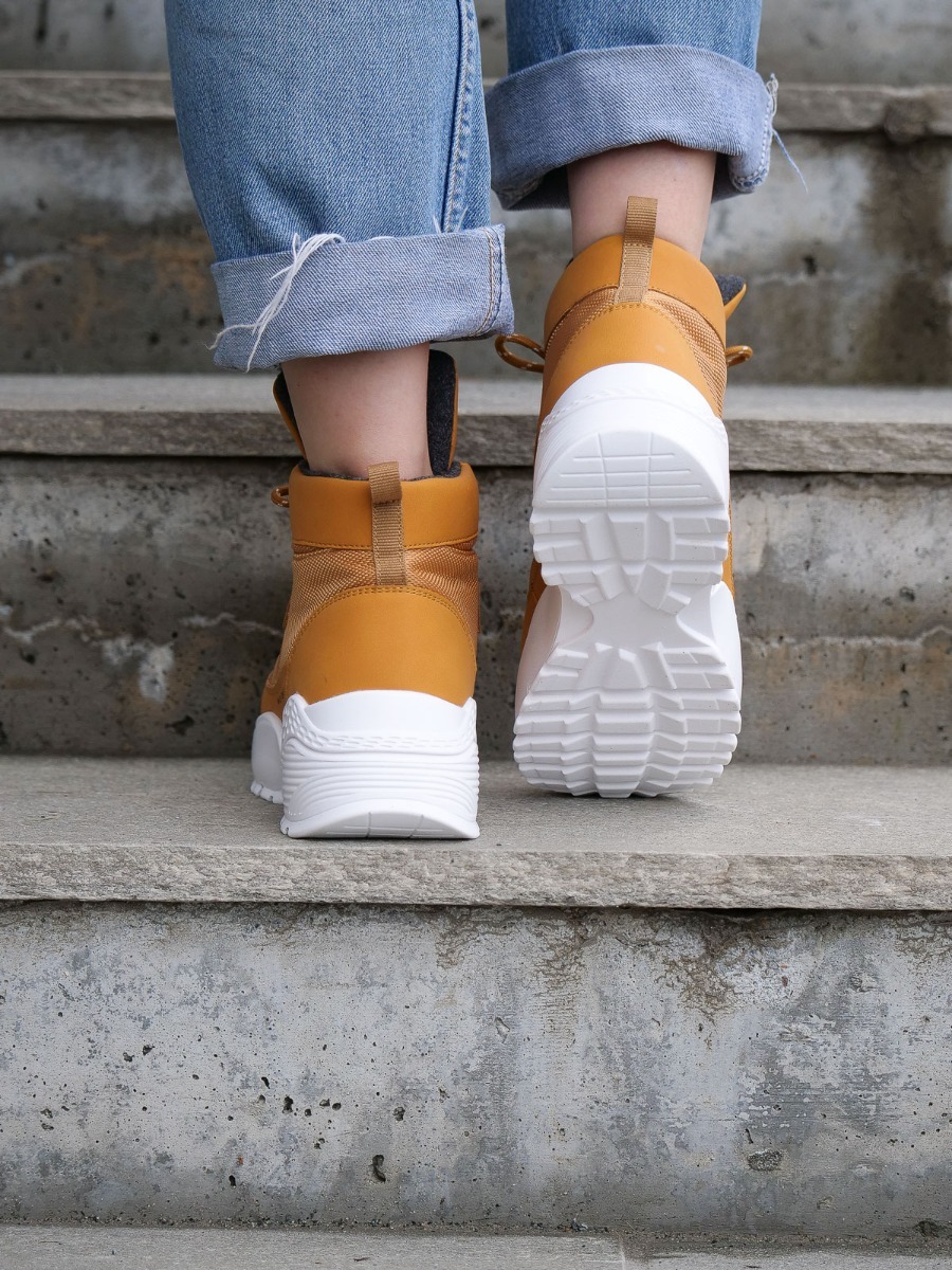 Noodles Chunky Hiker Ocher