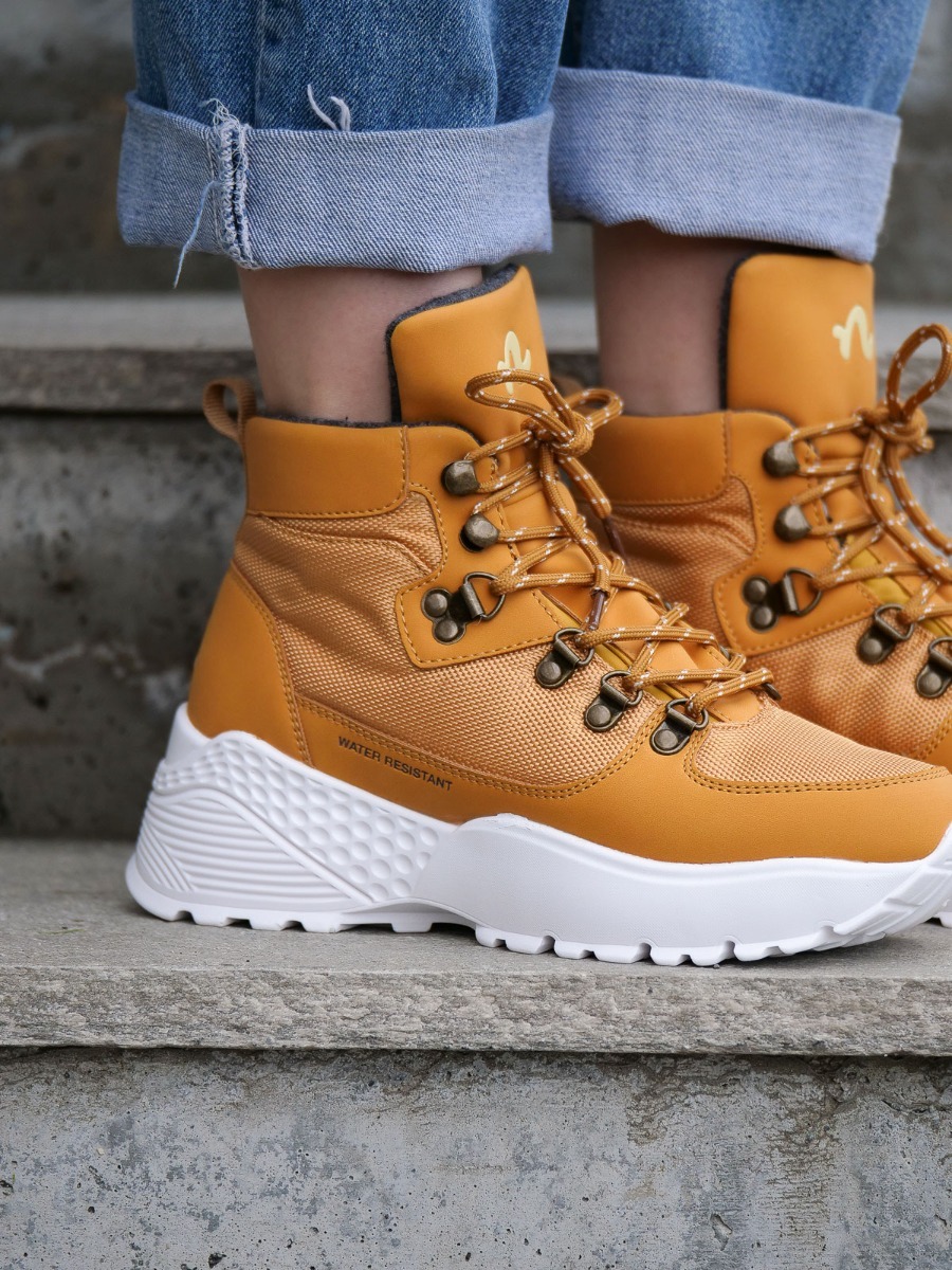 Noodles Chunky Hiker Ocher