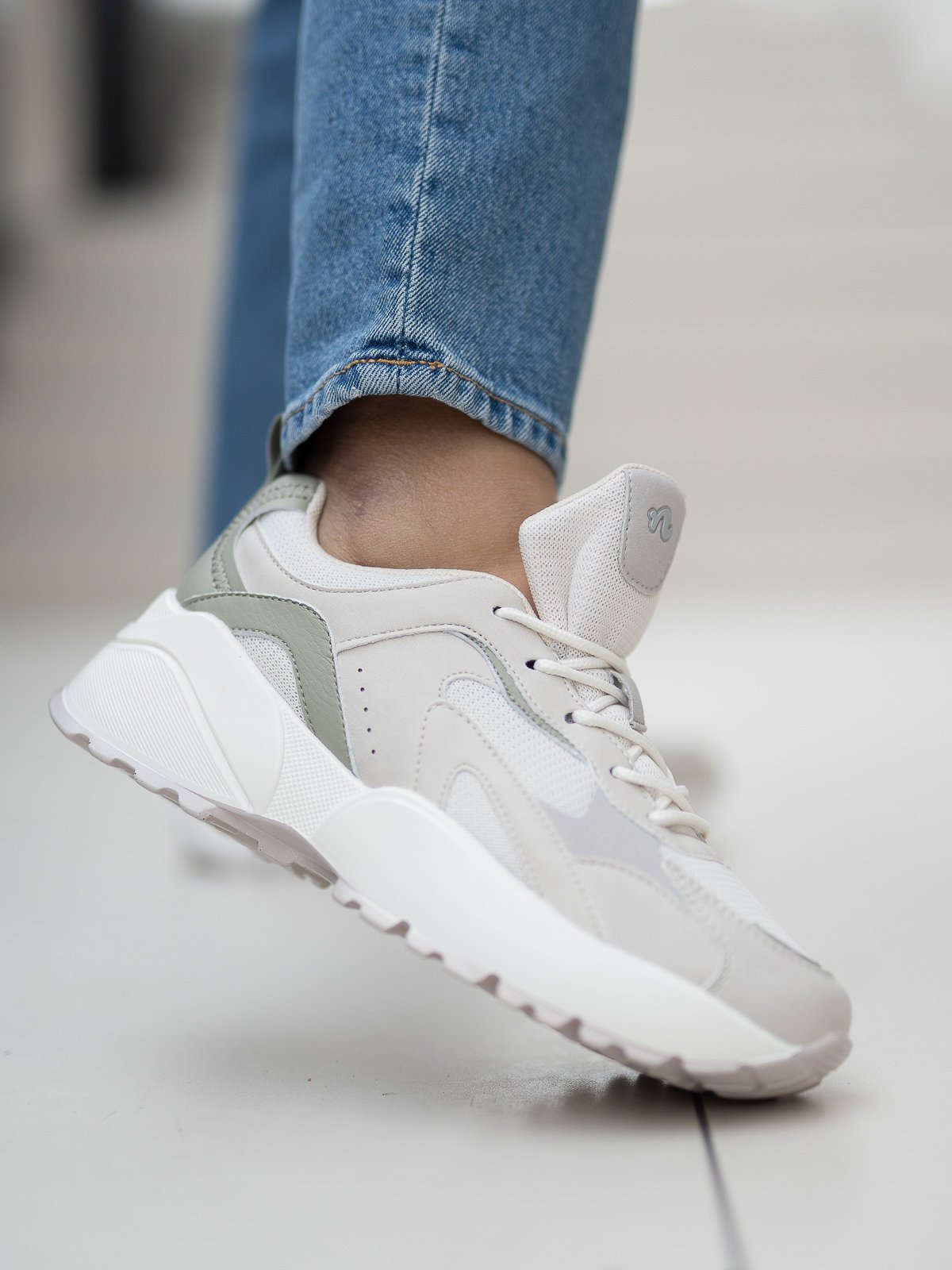 Noodles Corvette Beige Greeen