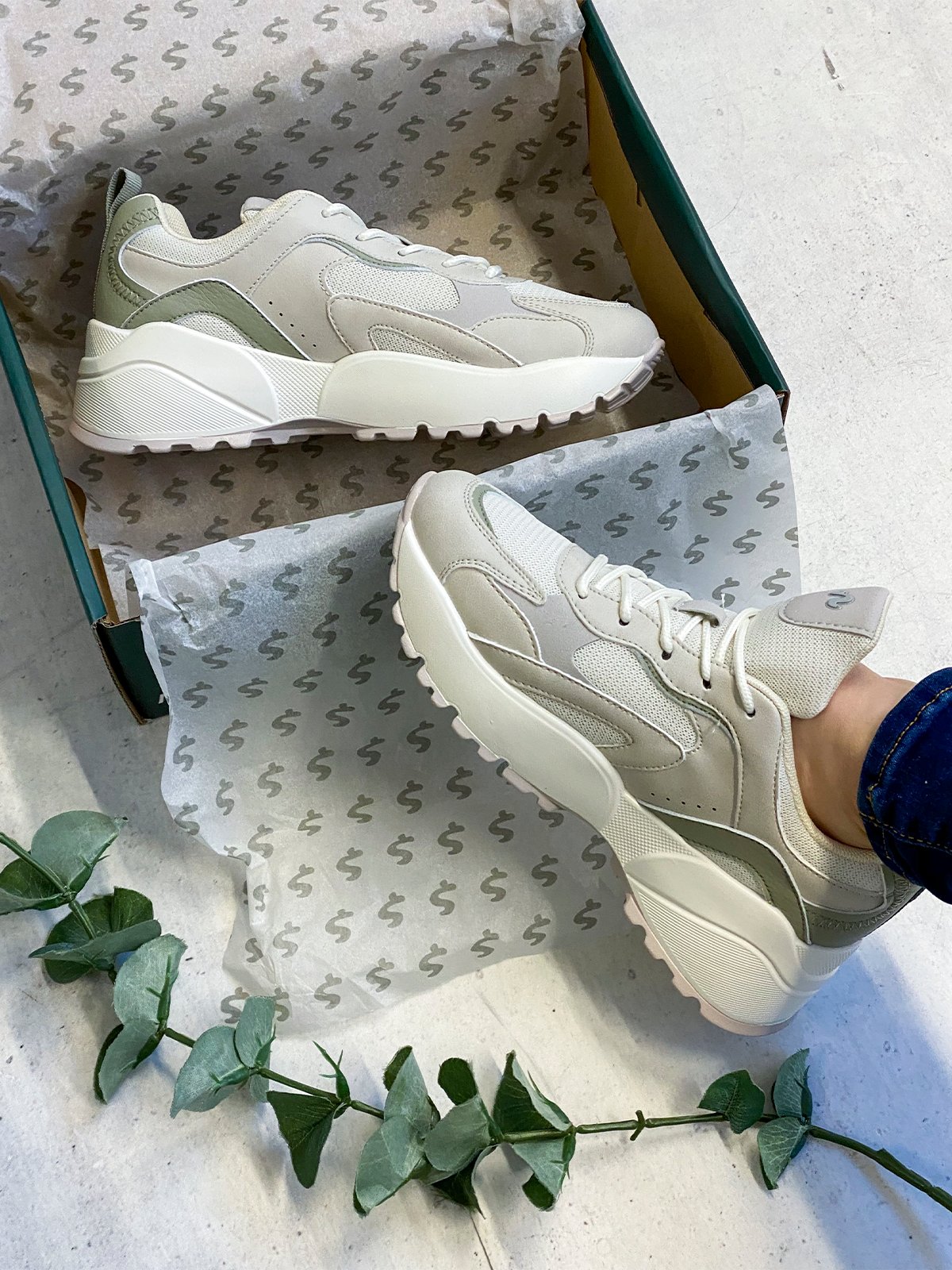 Noodles Corvette Beige Greeen