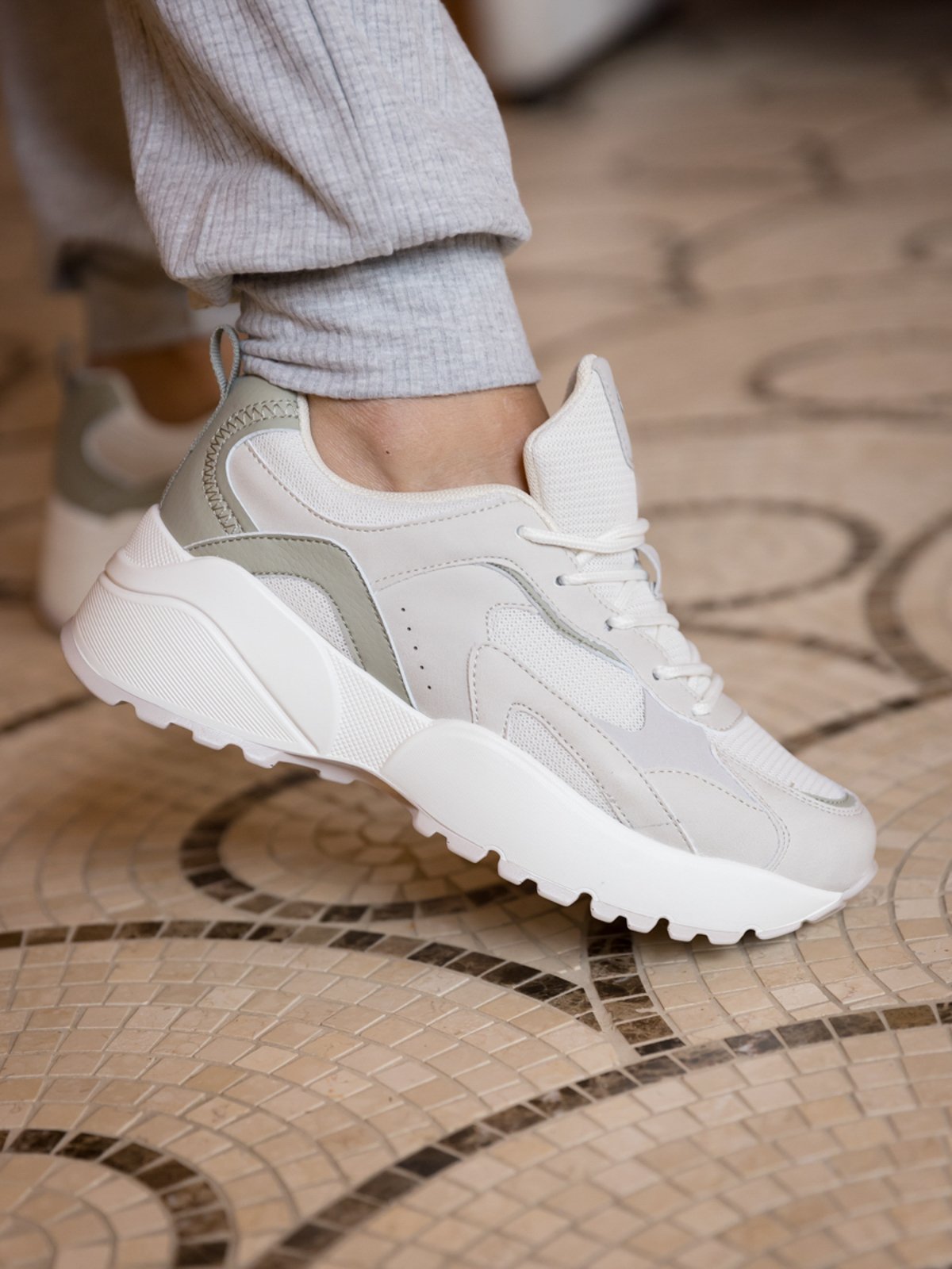 Noodles Corvette Beige Greeen