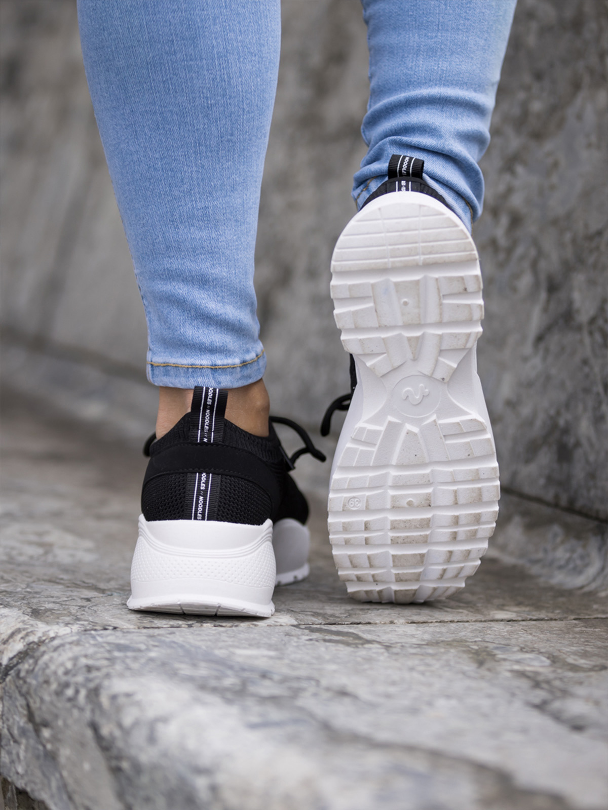 Noodles Deepknit Black