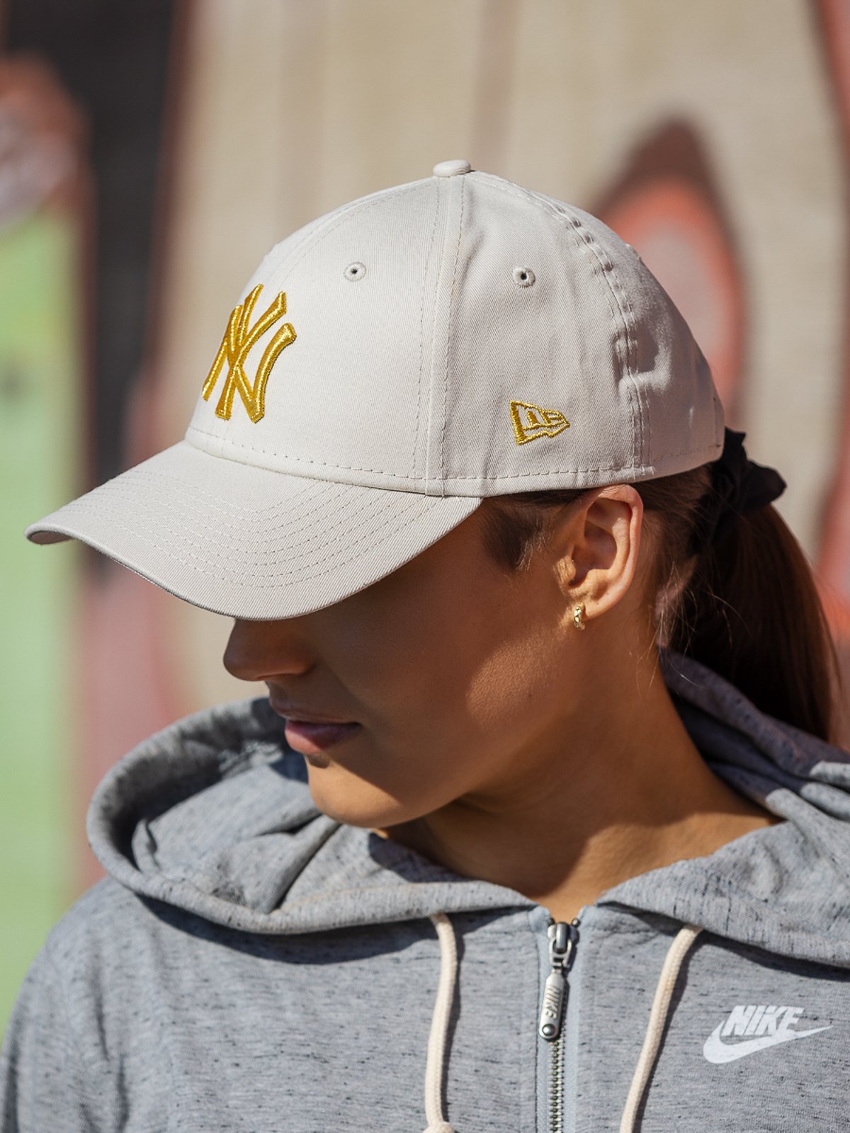 New Era 9FORTY Womens Metallic Logo Cream