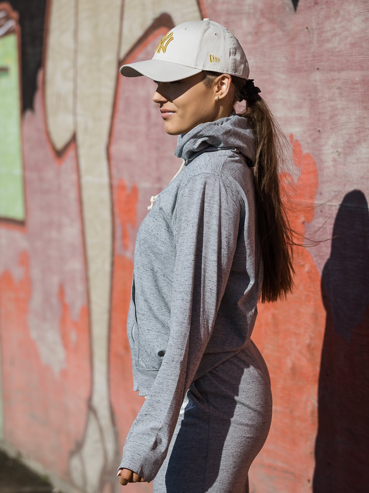 New Era 9FORTY Womens Metallic Logo Cream