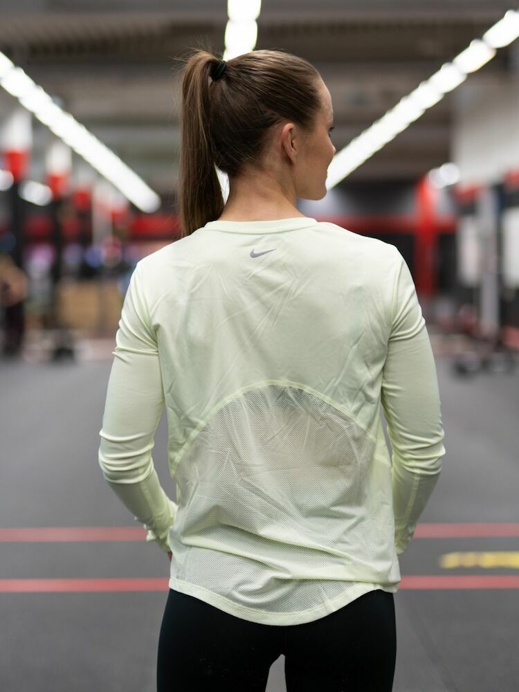 Nike Miler LS Barely Volt/ Reflective Silver