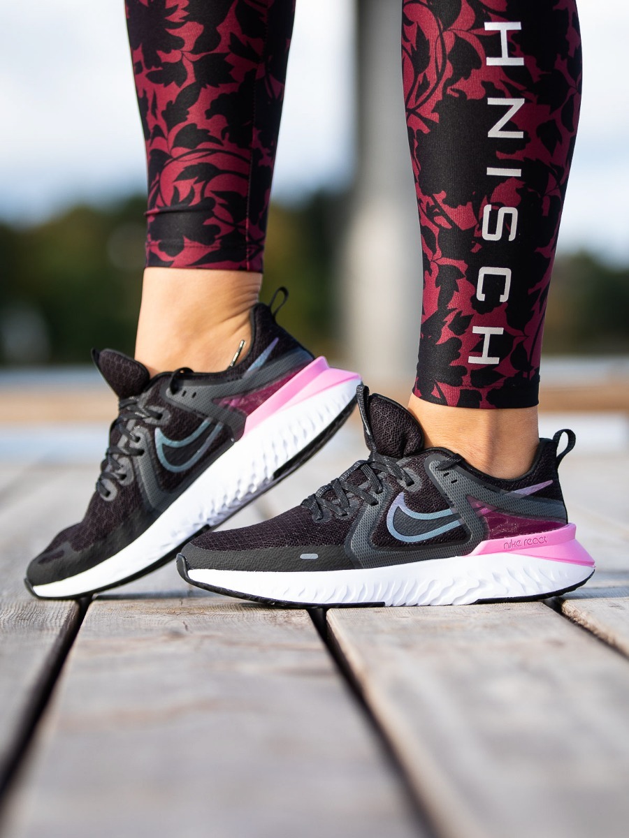 Nike Legend React Black/ Cool Grey-Psychic Pink