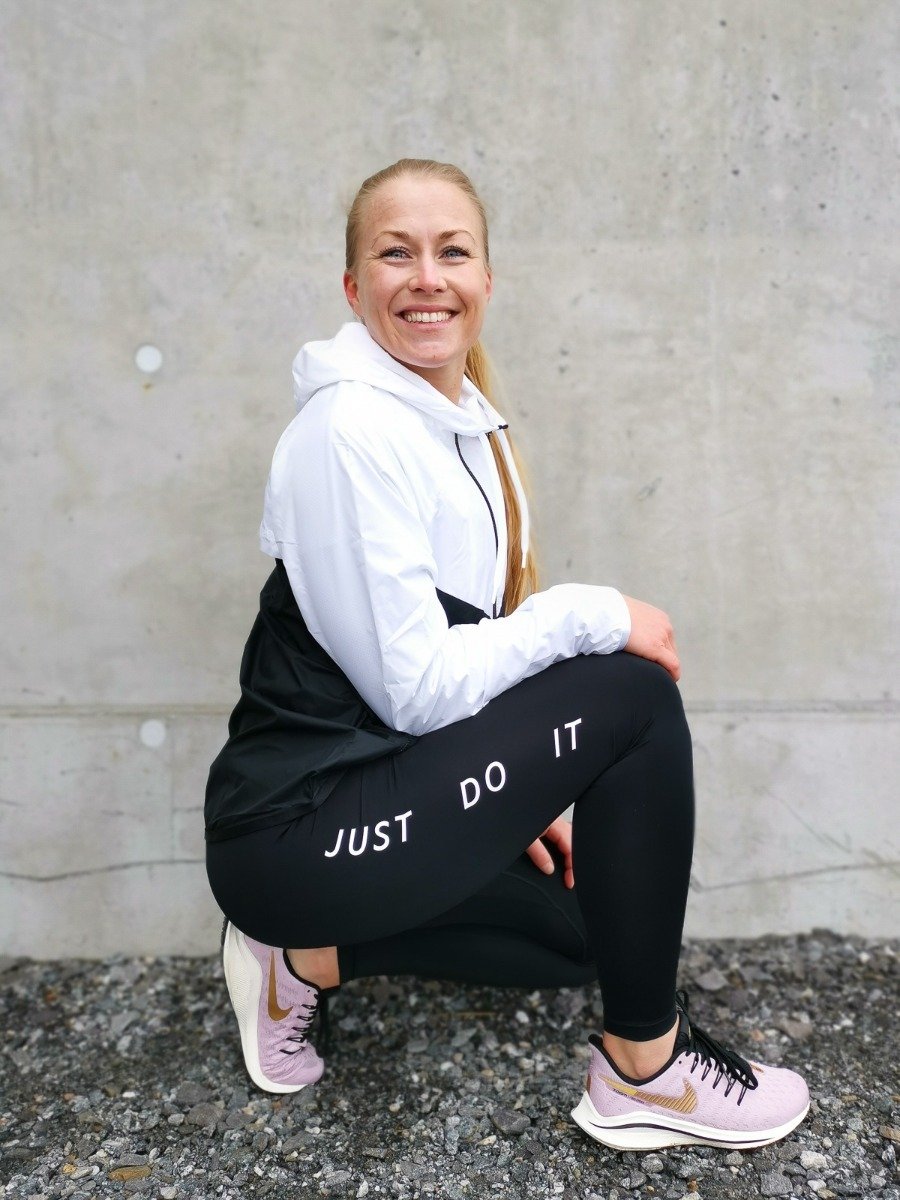 Nike Sportswear Windrunner Jacket White/ Black