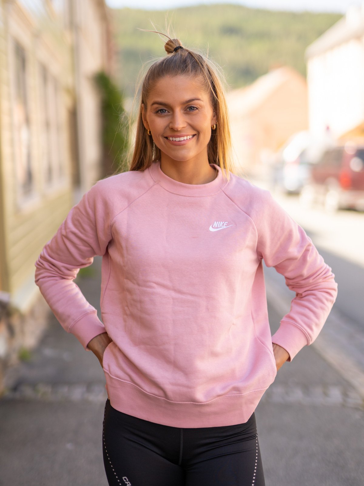 Nike Nike Essential Flc Crew Pink Glaze / White