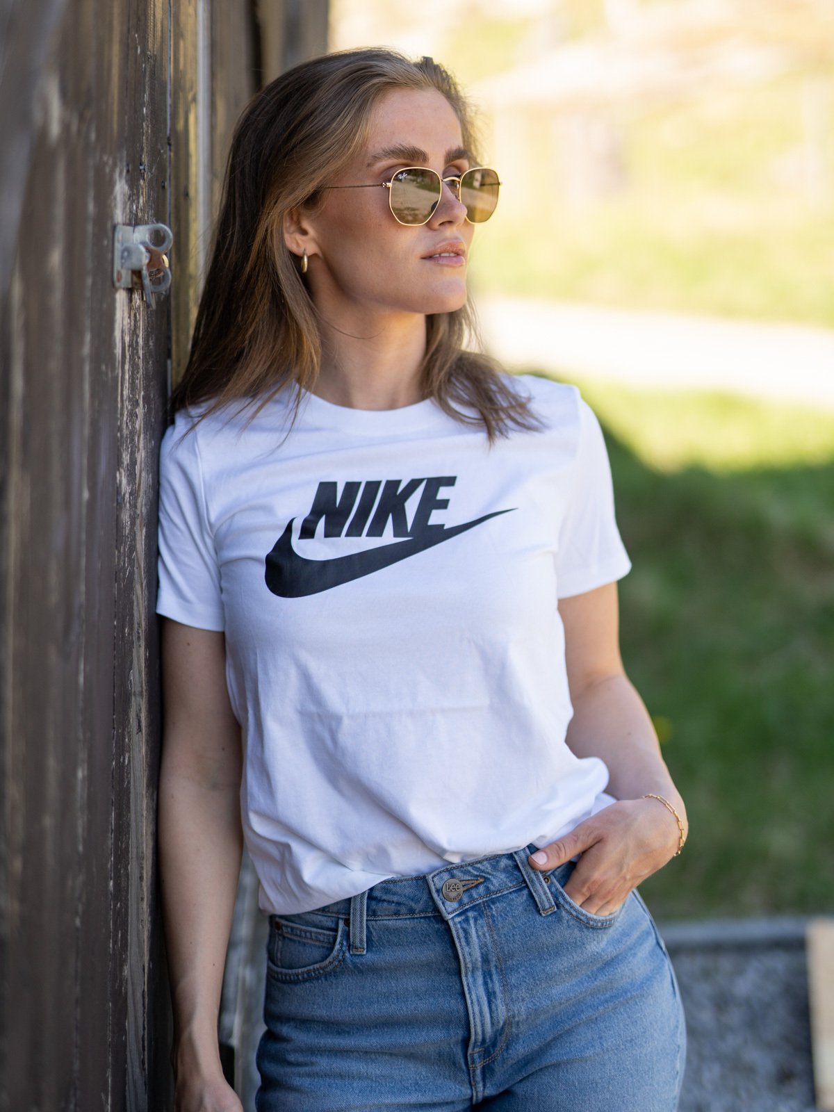 Nike Essential Tee White/ Black