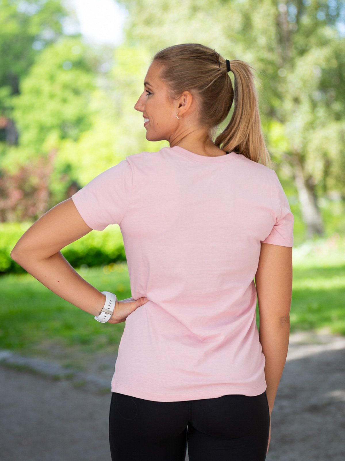 Nike Essential Tee Pink Glaze / Black