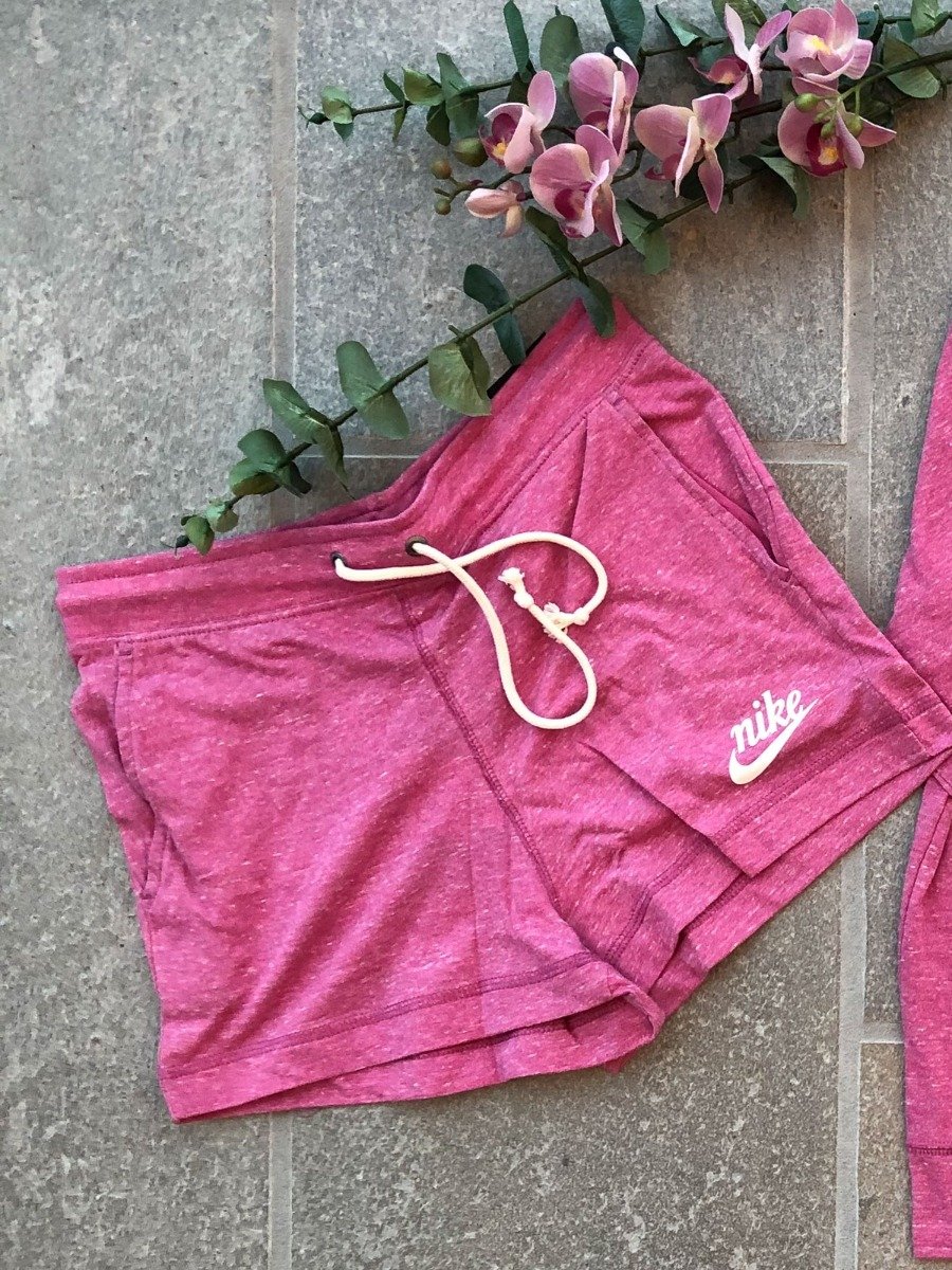 Nike Gym Vintage Short Cosmic Fuchsia