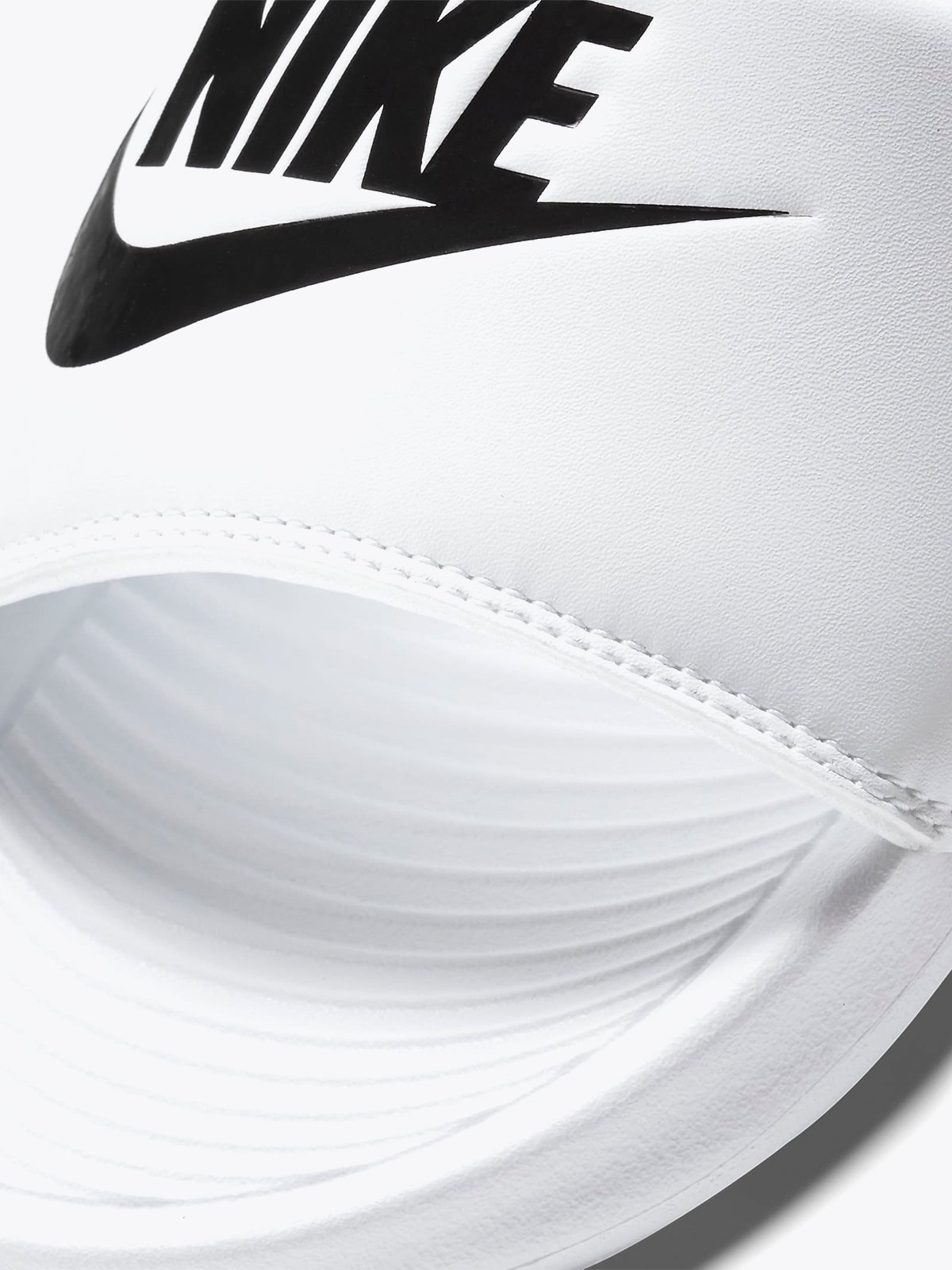 Nike Victori One Hvit/Hvit/Svart