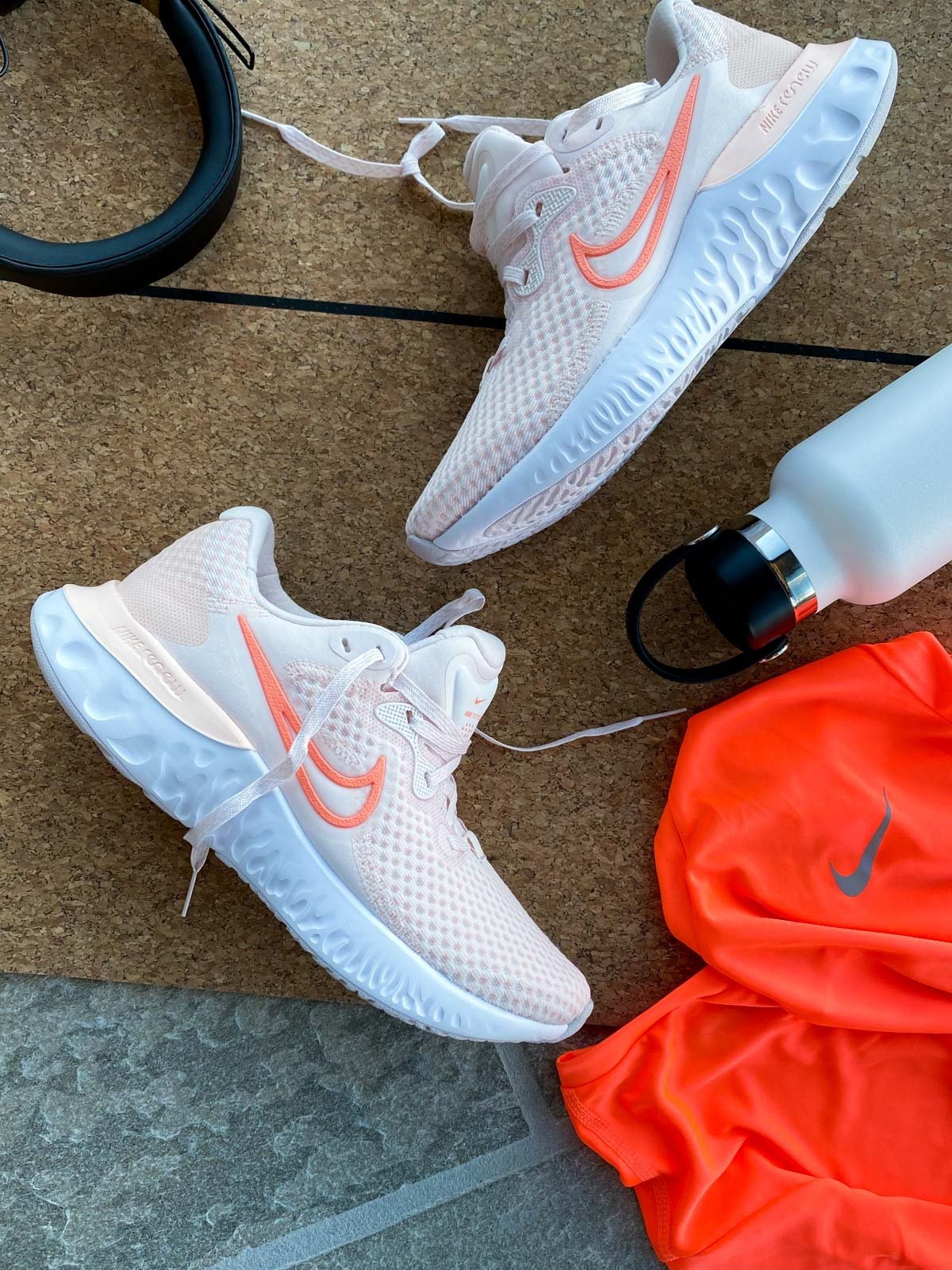 Nike Renew Run 2 Light Soft Pink/ Summit White