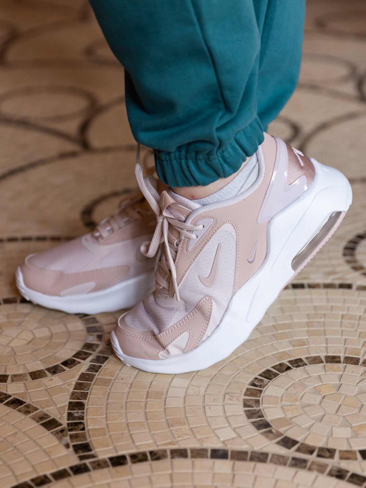 Nike Air Max Bolt Barely Rose / Pink Oxford / White