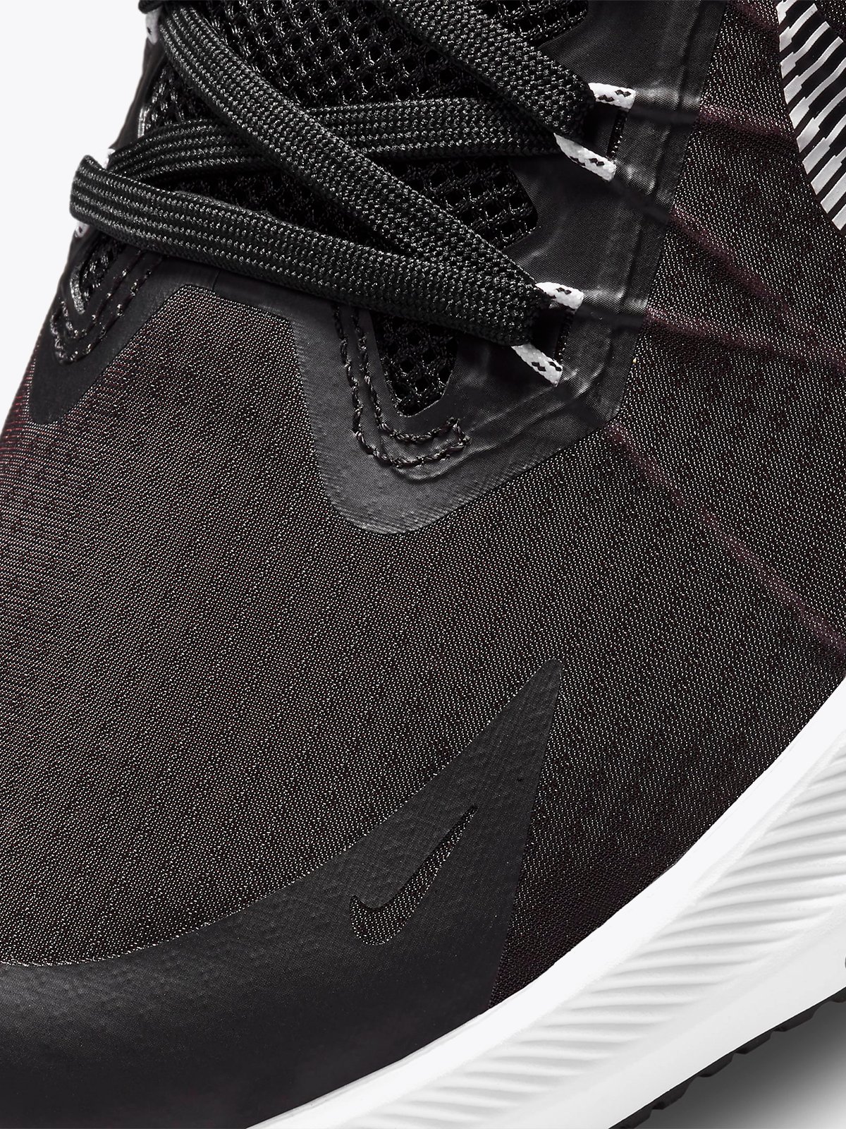 Nike Winflo 8 Svart/Dark Smoke Grey/Light Smoke Grey/Hvit