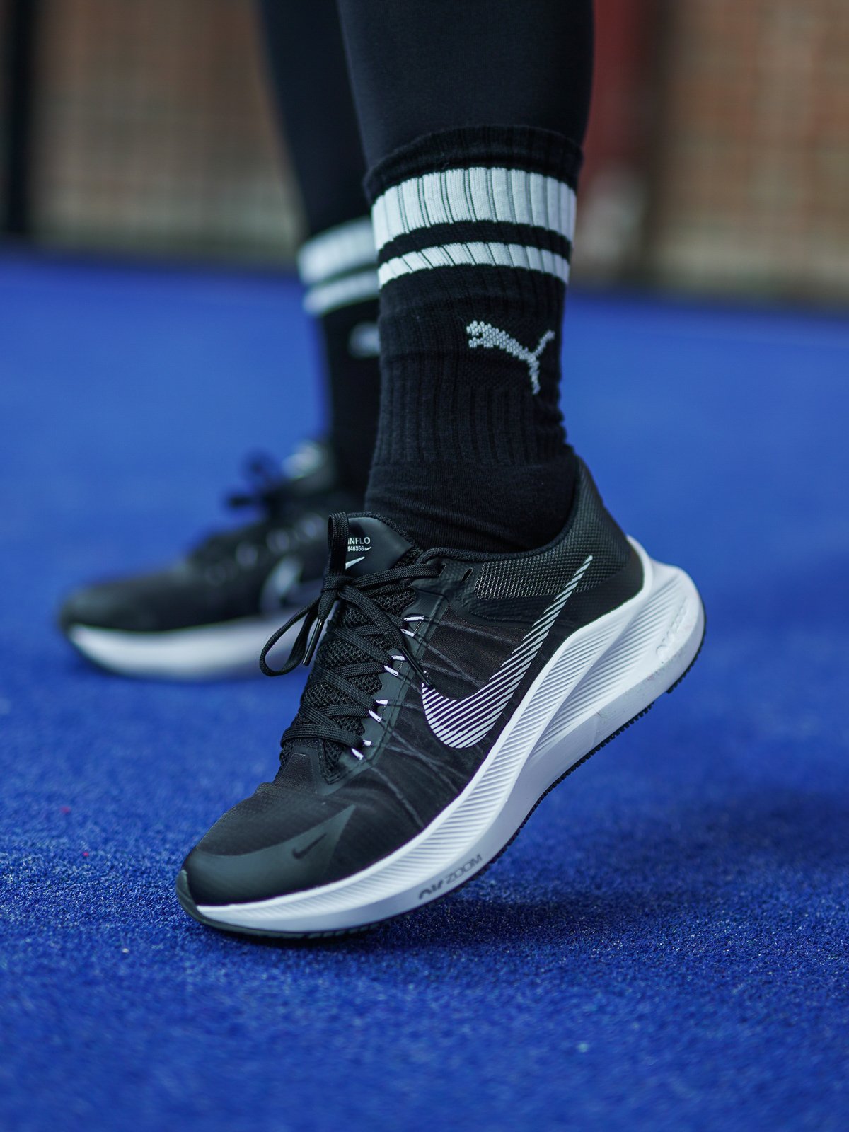 Nike Winflo 8 Svart/Dark Smoke Grey/Light Smoke Grey/Hvit