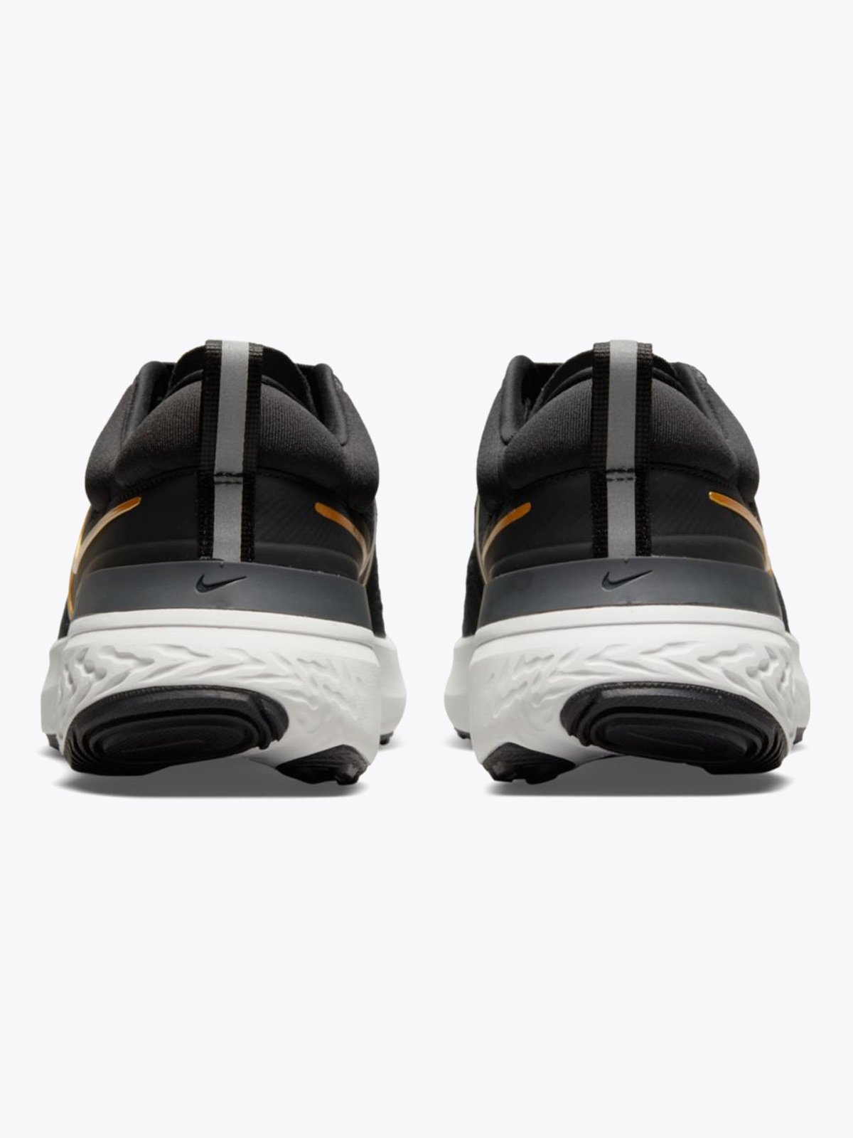 Nike React Miler 2 Black/ Metallic Golf / Dark Smoke Grey