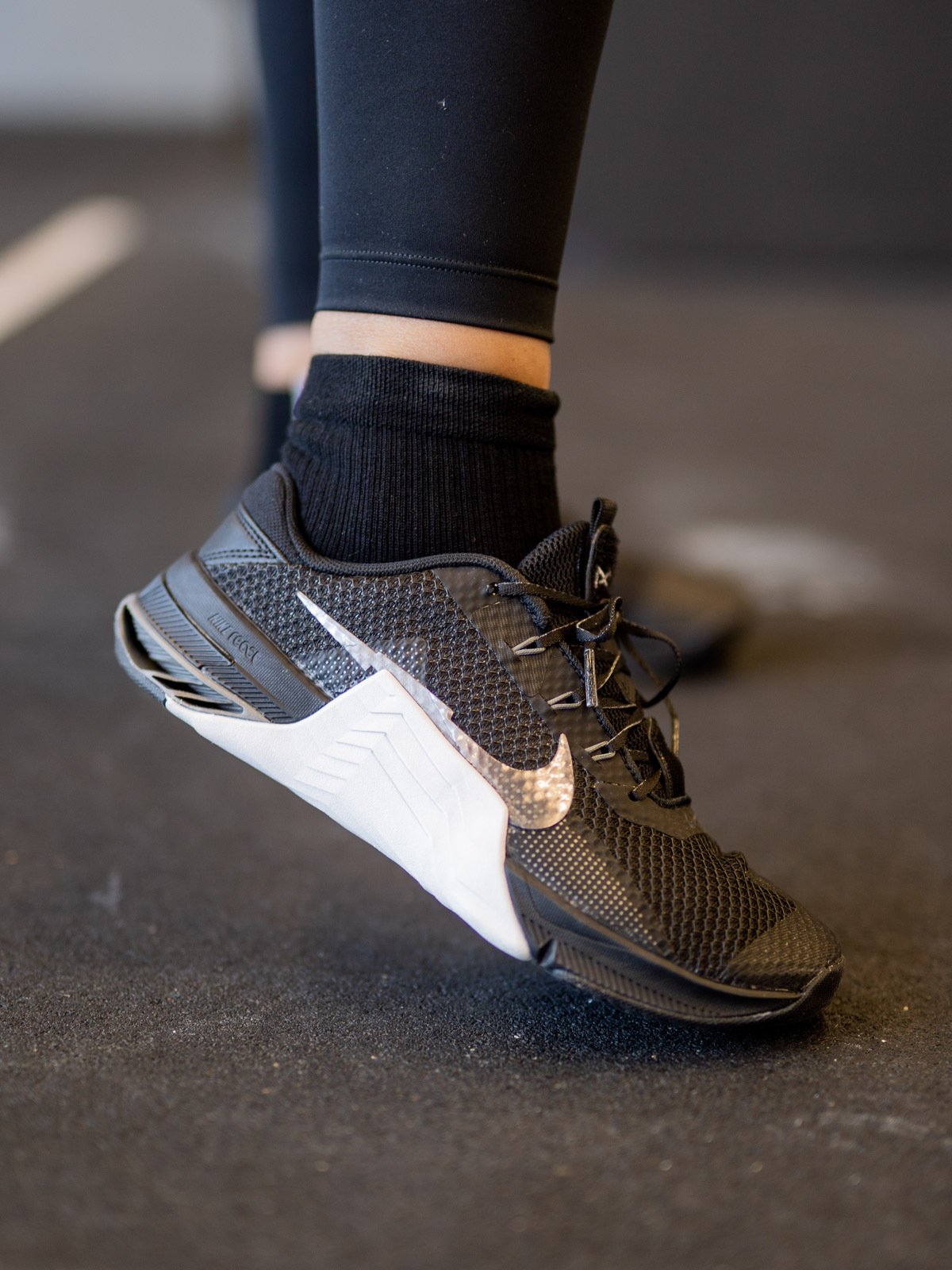 Nike Metcon 7 Svart/Hvit/Smoke Grey/Metallic Dark Grey