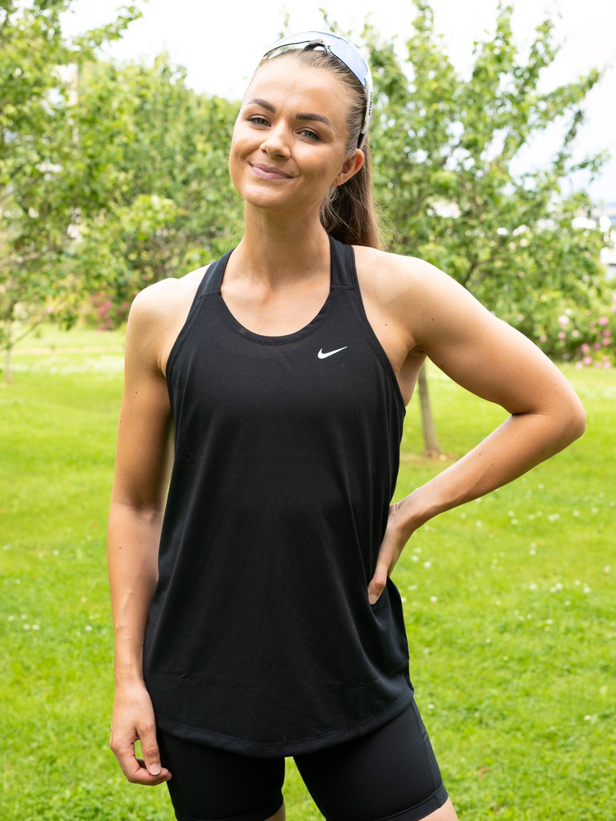 Nike Dri-Fit Training Tank Black / White
