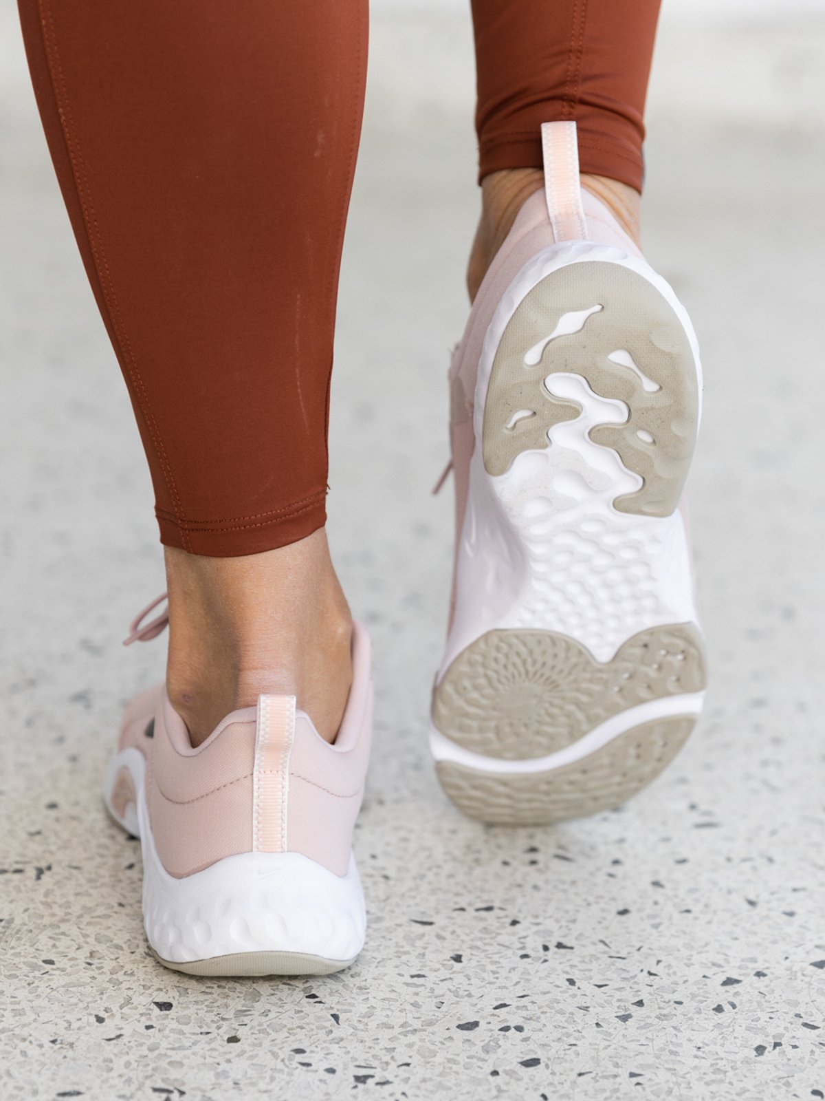 Nike Renew In-Season Train 11 Pink Oxford / Mtlc pewter - pale coral - white