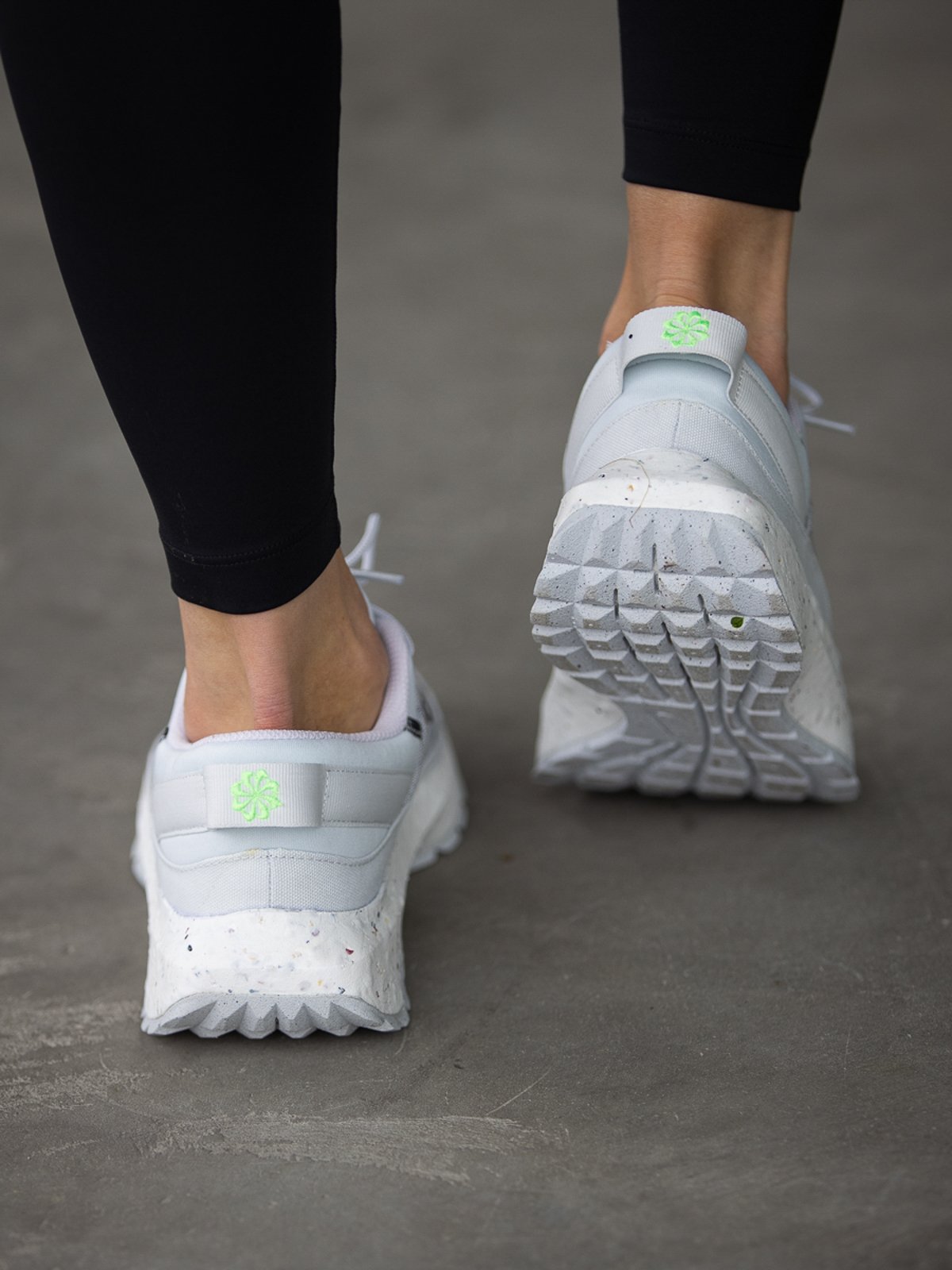 Nike Crater Remixa Pure Platinum/ Black-Photon Dust