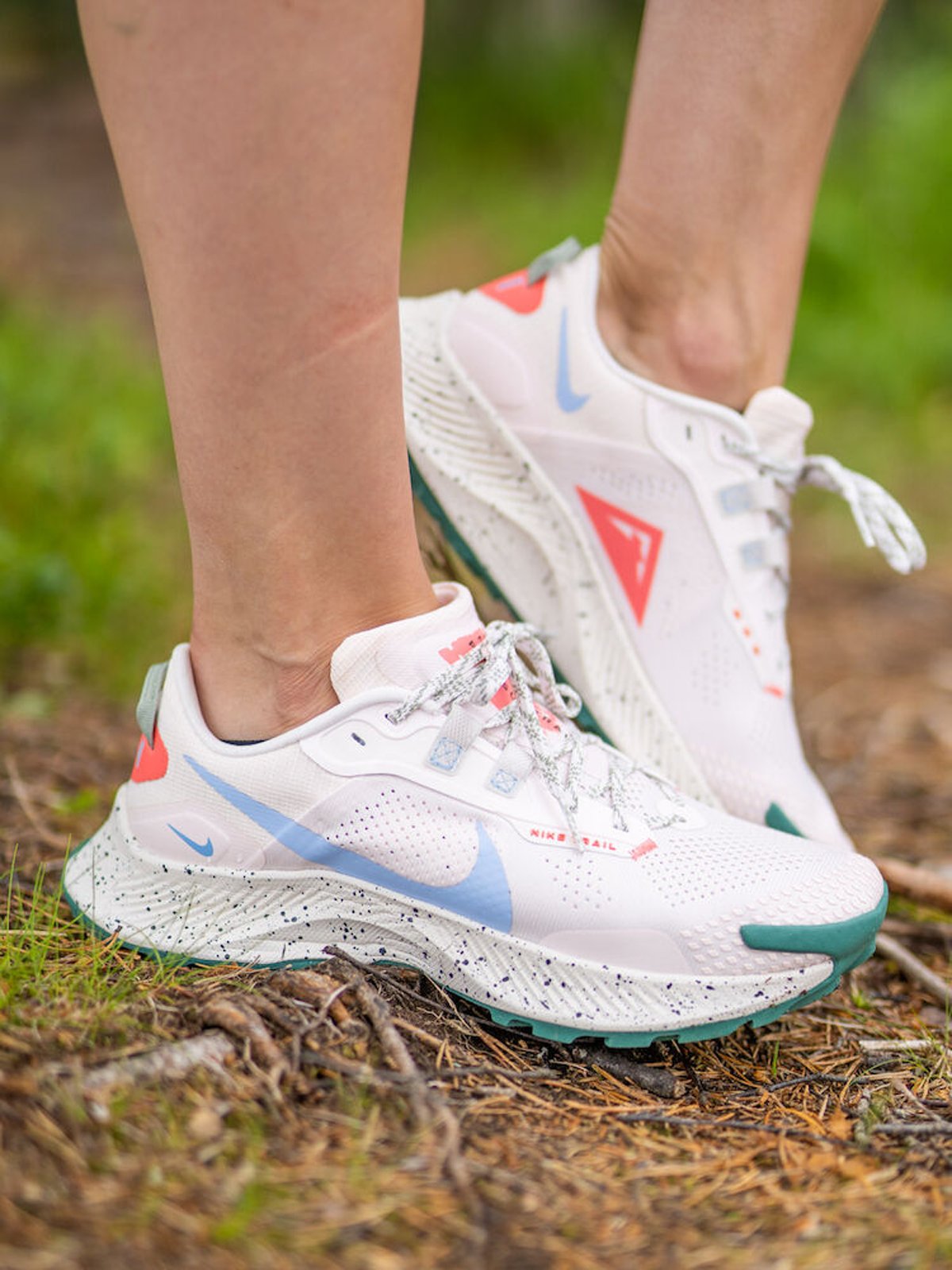 Nike Pegasus Trail 3 Light Soft Pink/ Magic Ember/ Bicoastal/ Aluminum